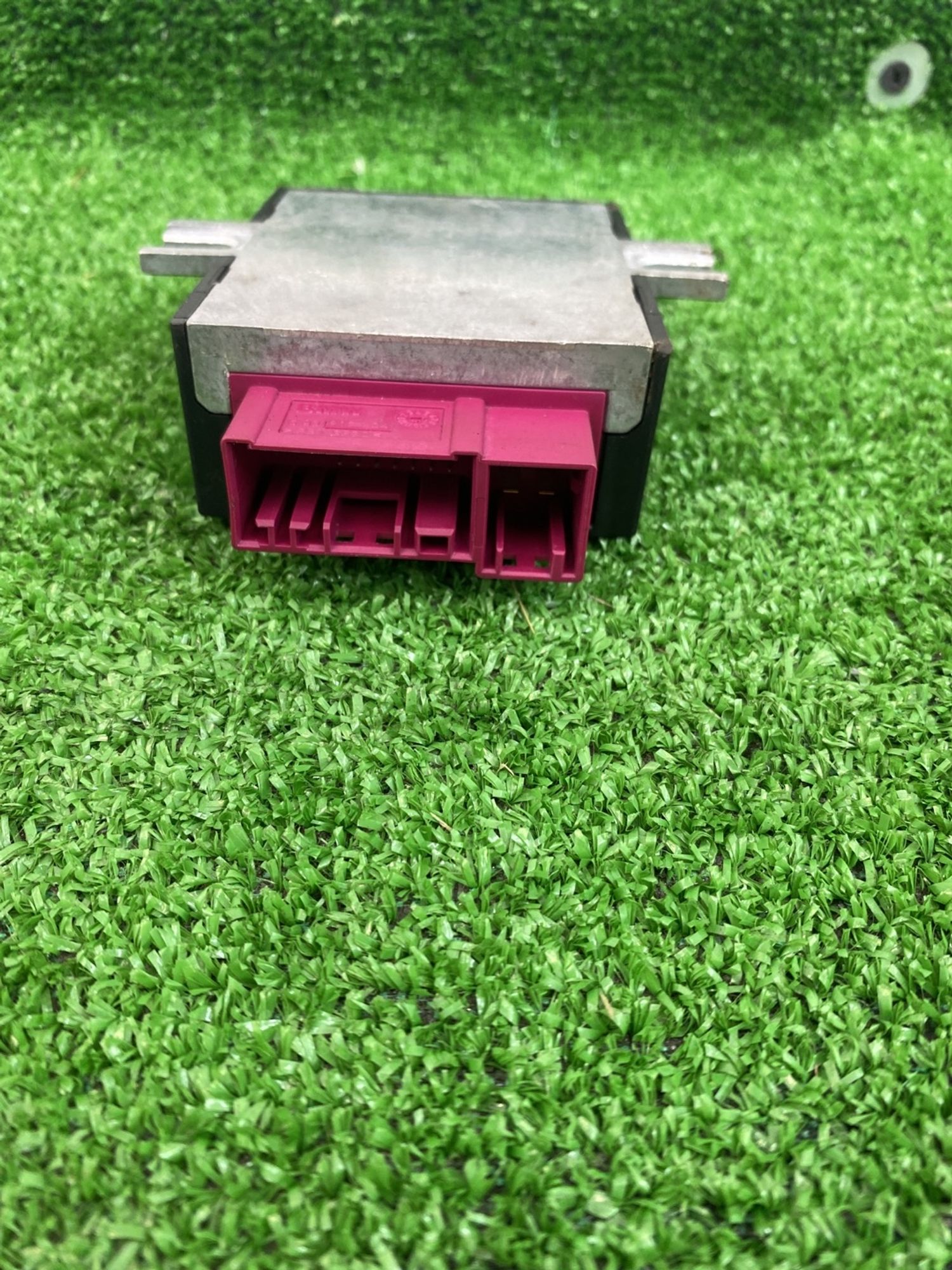 https://ycs.partsauto.market/partsauto-images/thmbs/userImages/h353NjtZg3VDP19b5HMt7LlpbQ93/part/6ea5149e-3fe3-403e-8953-2ccdde06e60e_1742632328762.jpg