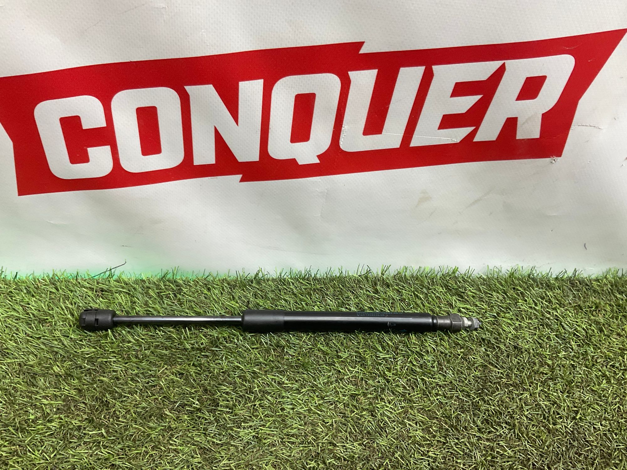 Амортизатор крышки багажника BMW M3, G81 2023, 1000 рублей, Москва