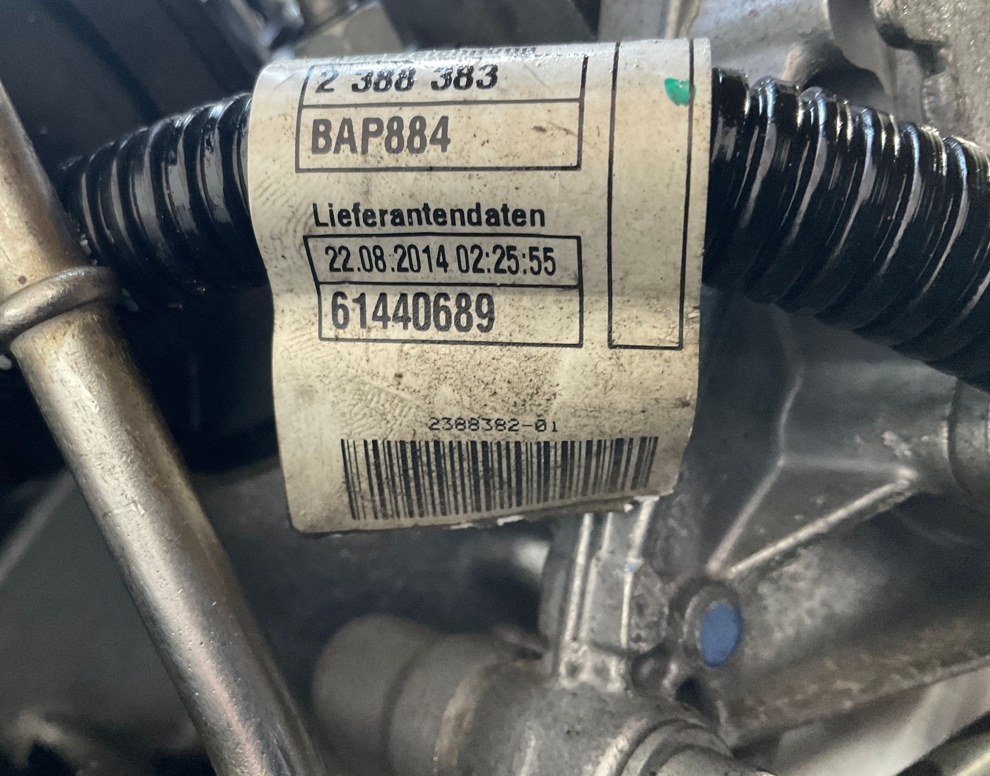 https://ycs.partsauto.market/partsauto-images/thmbs/userImages/h353NjtZg3VDP19b5HMt7LlpbQ93/part/6ecdac12-fb9b-4315-bf6c-14d81b8ada1b_1744733018986.jpg