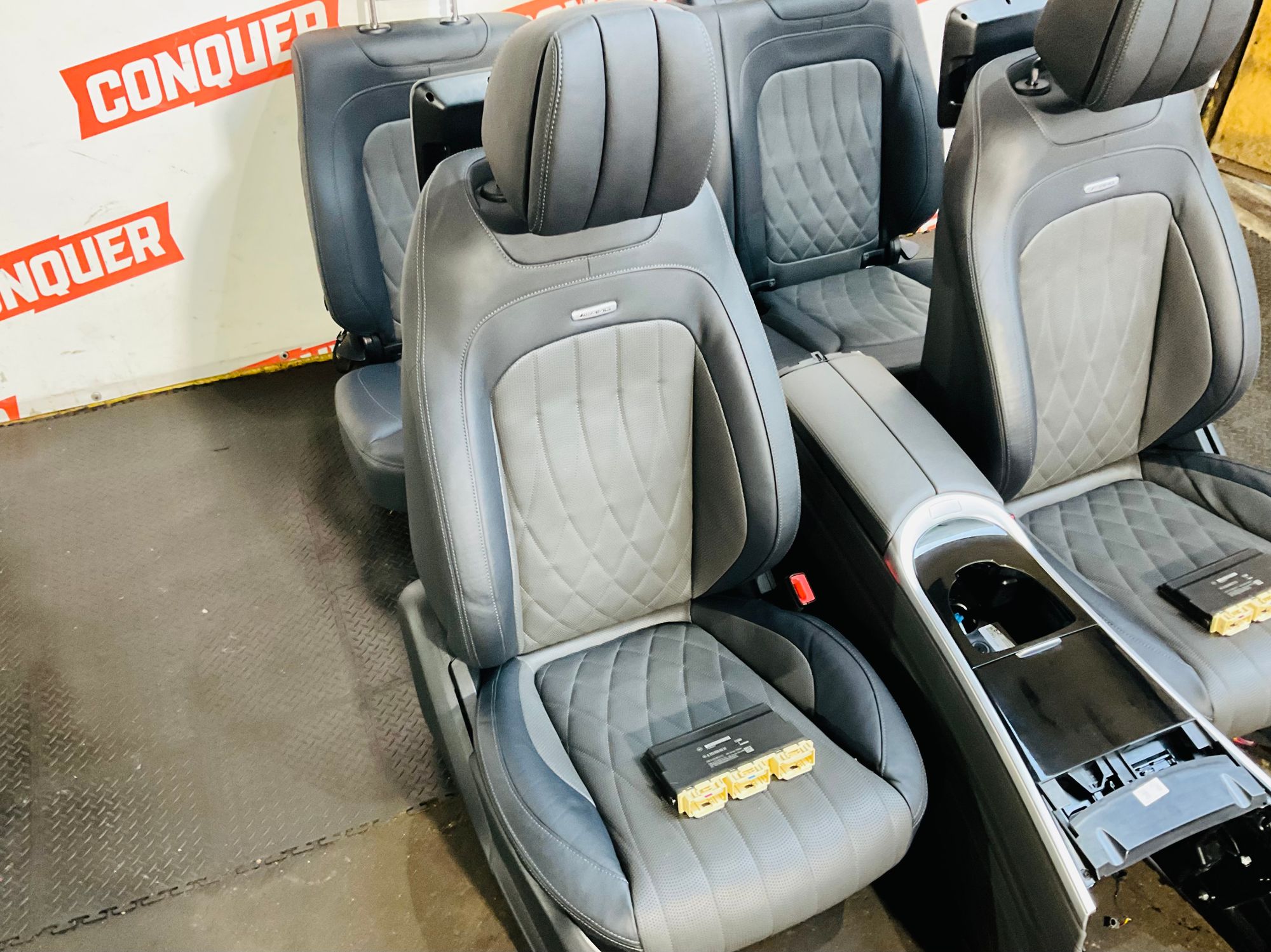 Салон в сборе Mercedes-Benz G-Класс AMG W463 (2018—2023) 2022, 1000000 рублей, Москва