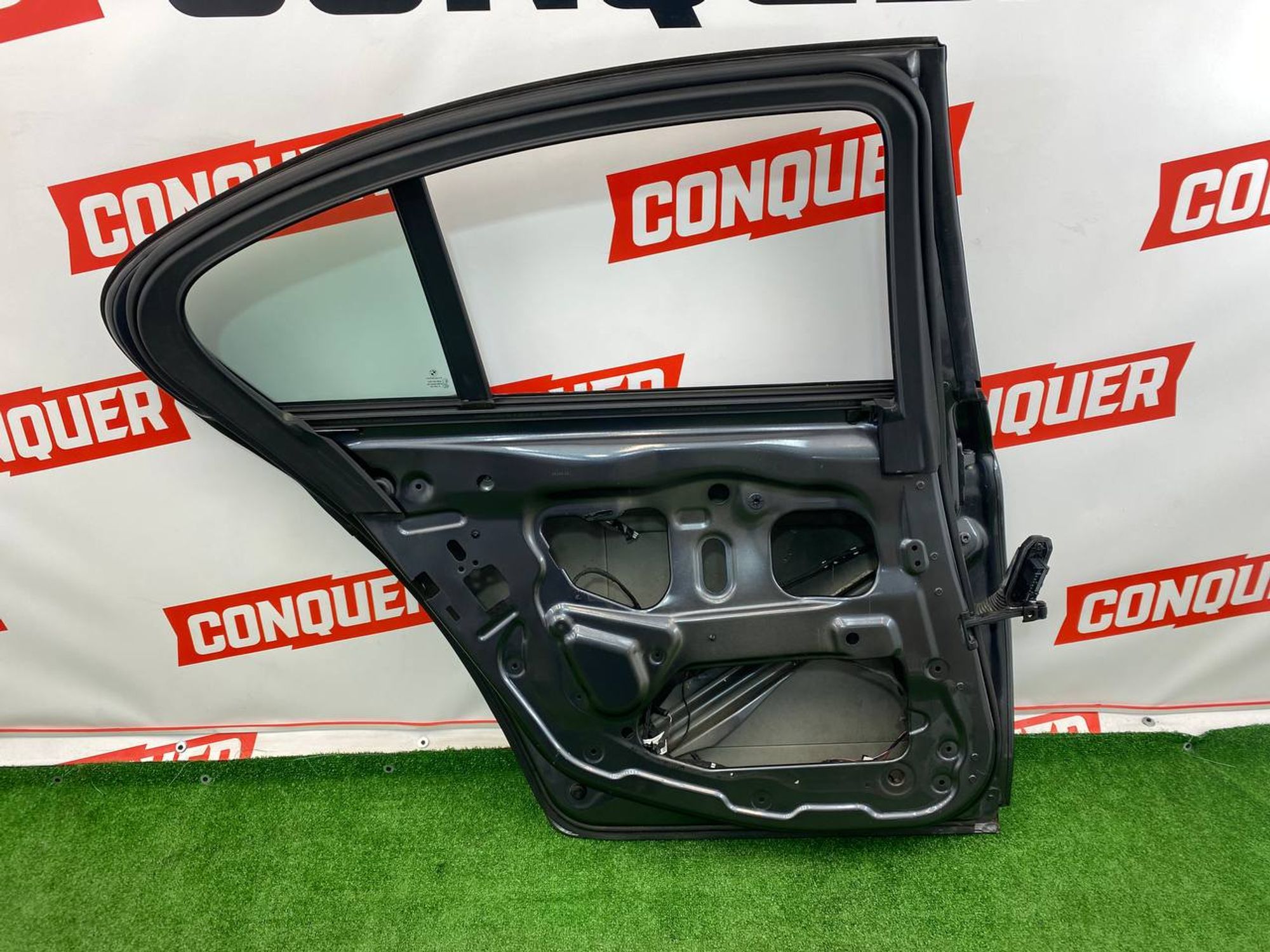 https://ycs.partsauto.market/partsauto-images/thmbs/userImages/h353NjtZg3VDP19b5HMt7LlpbQ93/part/6f03c5ad-86c4-444d-829f-a8659893de0e_1743235293113.jpg