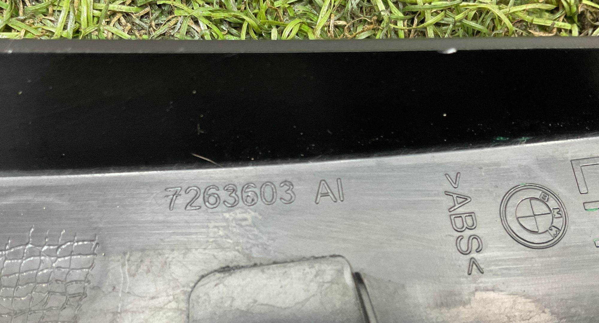 Вставка между фонарей левая BMW X3, F25, 1000 рублей, Москва