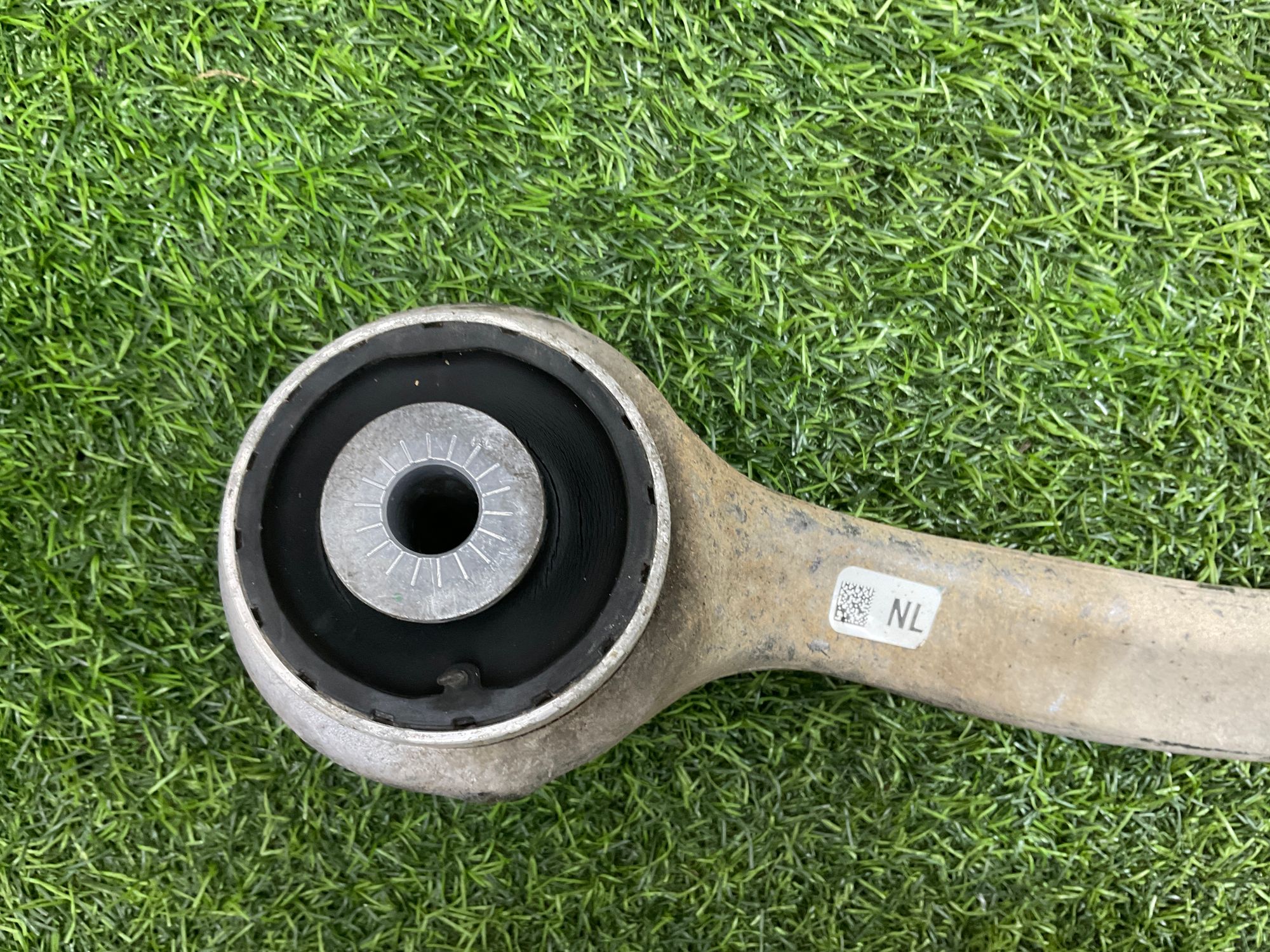 https://ycs.partsauto.market/partsauto-images/thmbs/userImages/h353NjtZg3VDP19b5HMt7LlpbQ93/part/6f52768e-42bb-47e9-a6ae-285ca00b298c_1744025985943.jpg