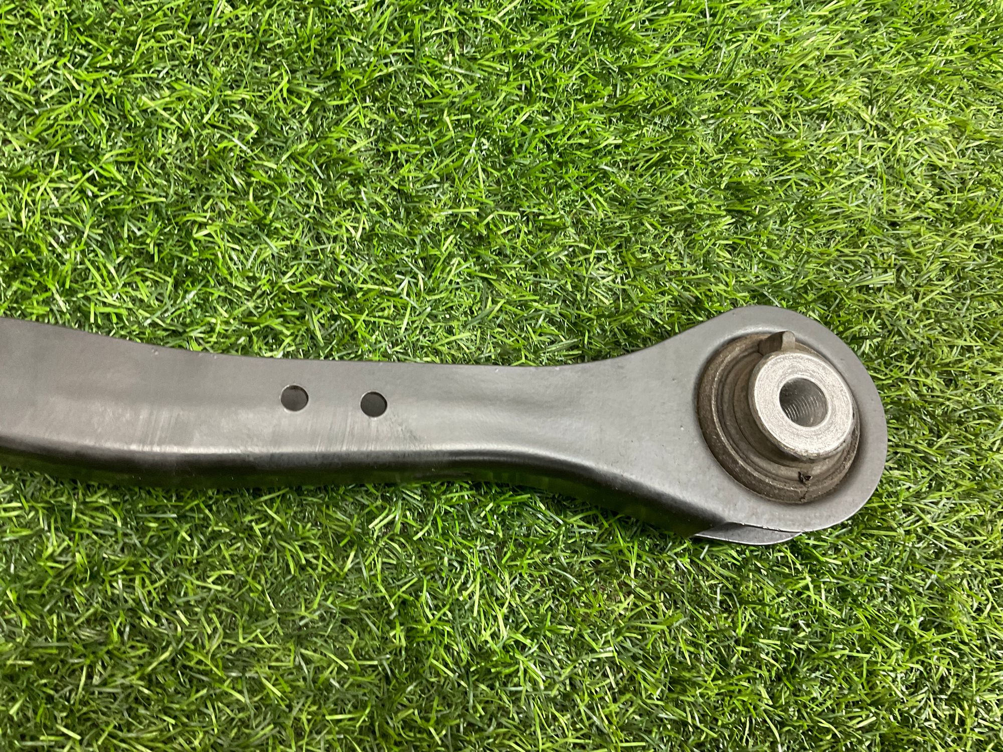 https://ycs.partsauto.market/partsauto-images/thmbs/userImages/h353NjtZg3VDP19b5HMt7LlpbQ93/part/6f6b2934-cd80-4a5c-a646-42c2d84dd4b2_1743513024231.jpg
