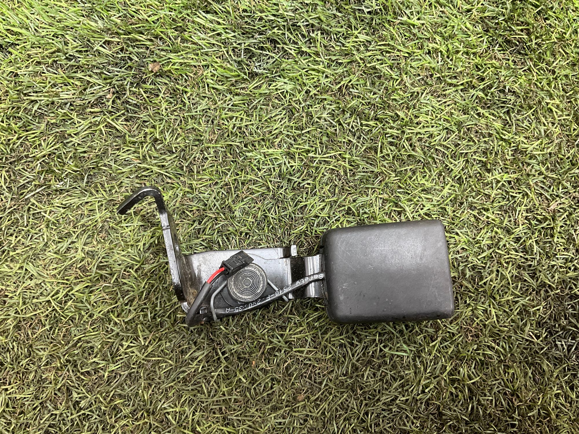 Замок ремня безопасности задний левый BMW X5 G05, 1000 рублей, Москва