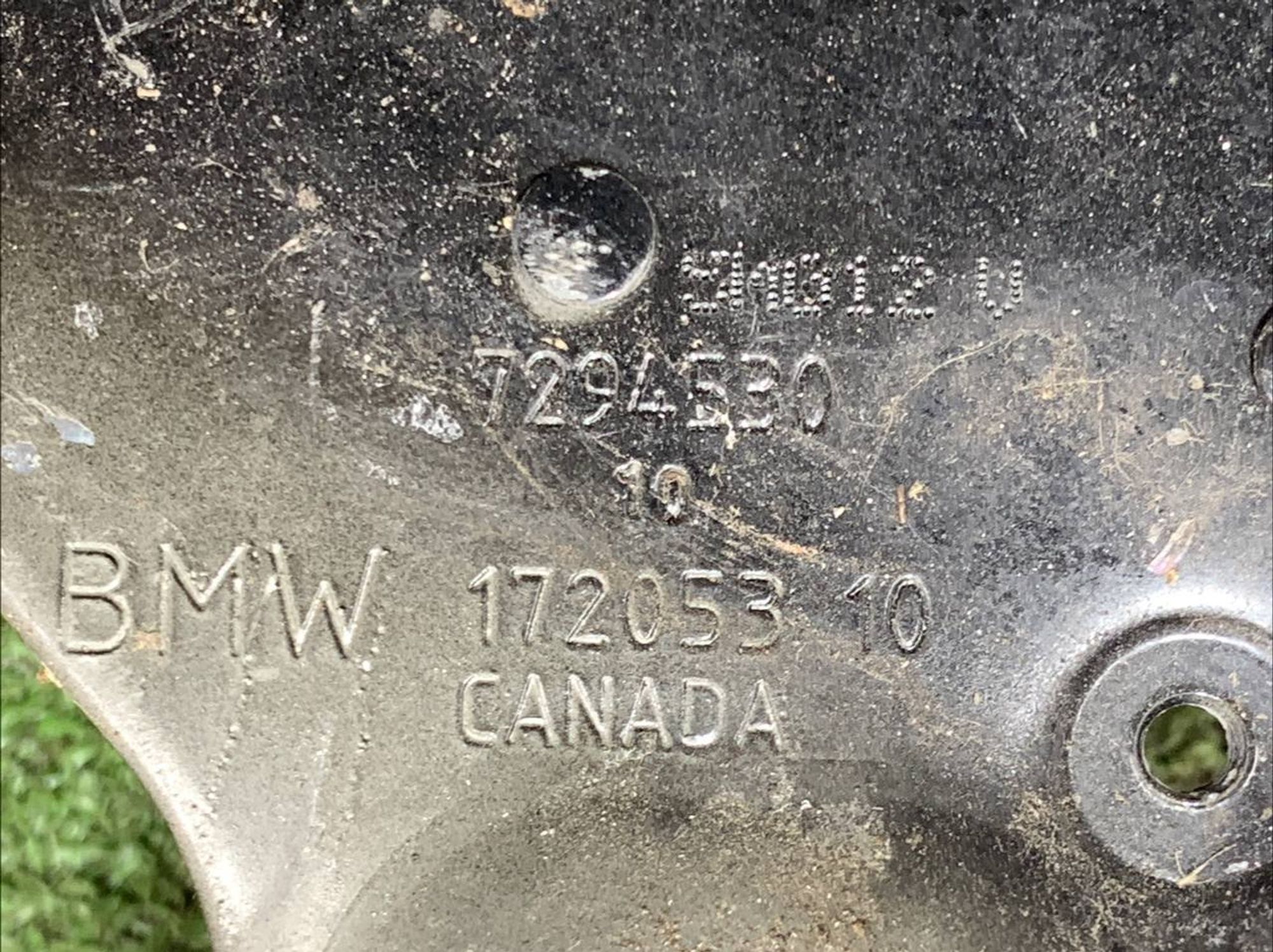 https://ycs.partsauto.market/partsauto-images/thmbs/userImages/h353NjtZg3VDP19b5HMt7LlpbQ93/part/6f769c66-11c9-48cb-8618-2f64c422d7bc_1727271405282.jpg