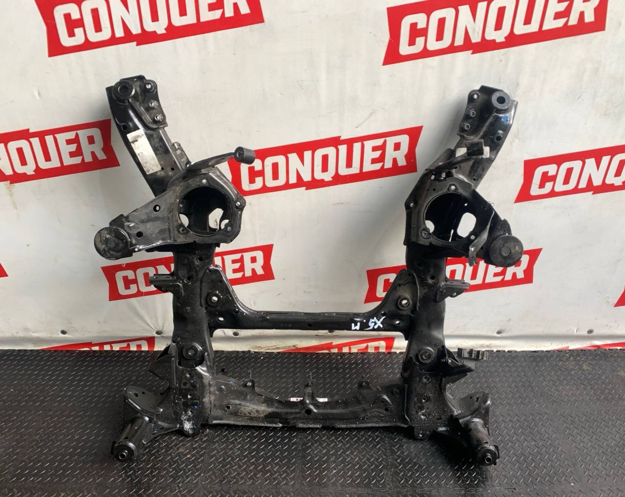 https://ycs.partsauto.market/partsauto-images/thmbs/userImages/h353NjtZg3VDP19b5HMt7LlpbQ93/part/6f7724ce-a098-458b-a8b0-636876b5a230_1733399044843.jpg