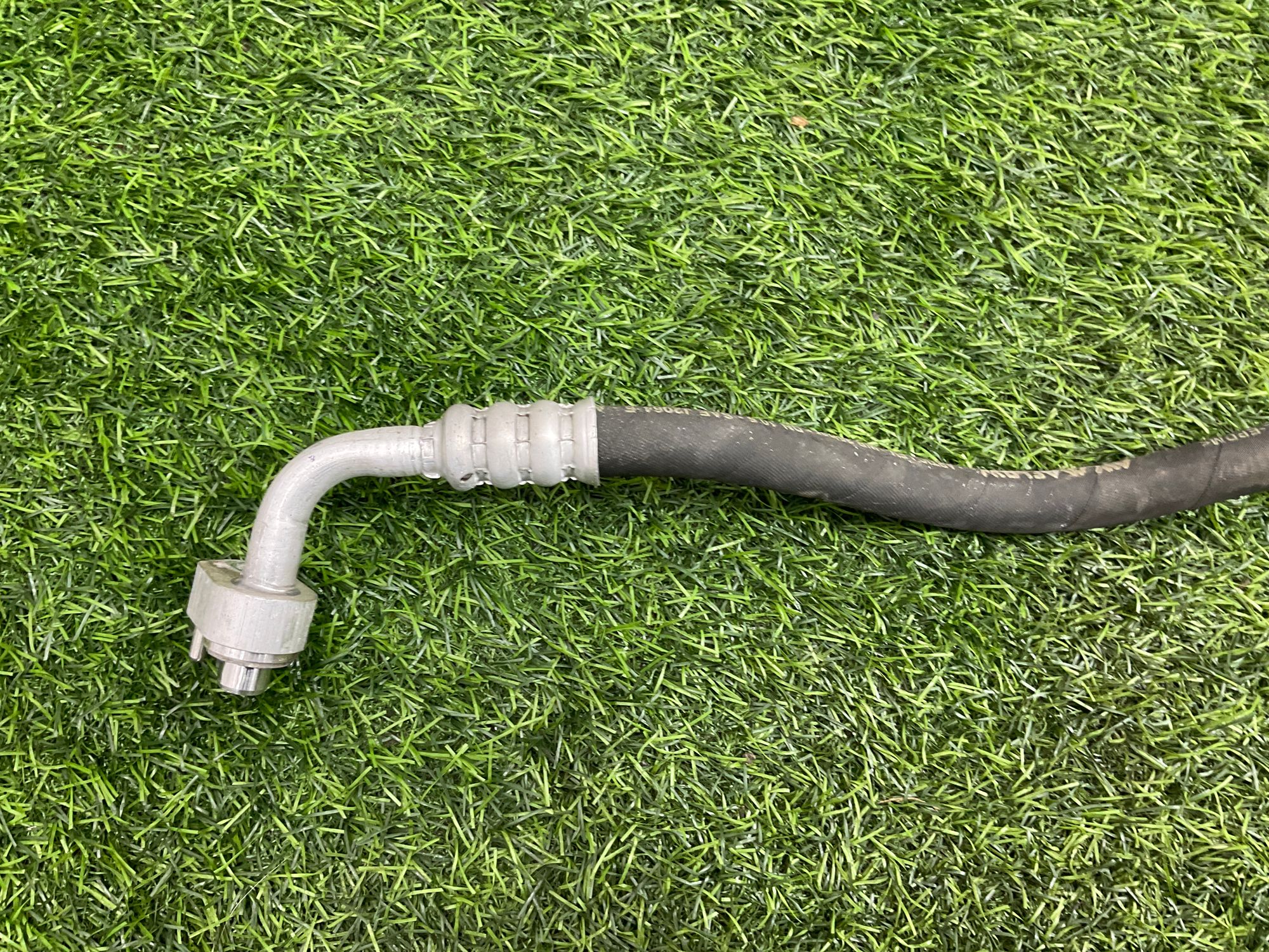 https://ycs.partsauto.market/partsauto-images/thmbs/userImages/h353NjtZg3VDP19b5HMt7LlpbQ93/part/6fa274d5-5b59-494e-afdc-e37f4a8c3dac_1744197828148.jpg