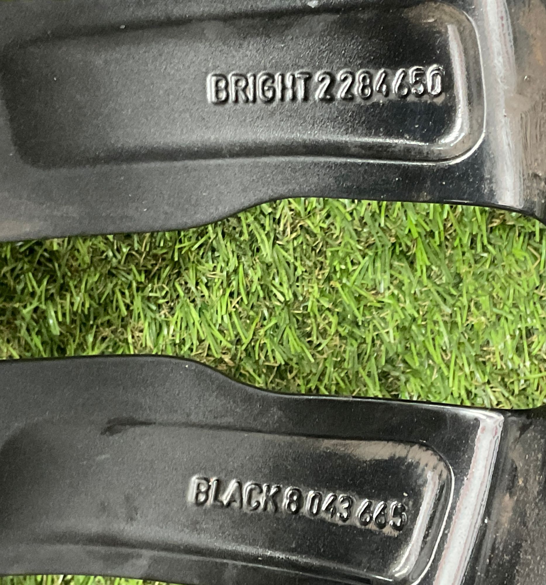 https://ycs.partsauto.market/partsauto-images/thmbs/userImages/h353NjtZg3VDP19b5HMt7LlpbQ93/part/6fac19af-233b-4cac-b298-5285a7a948c8_1747829636844.jpg