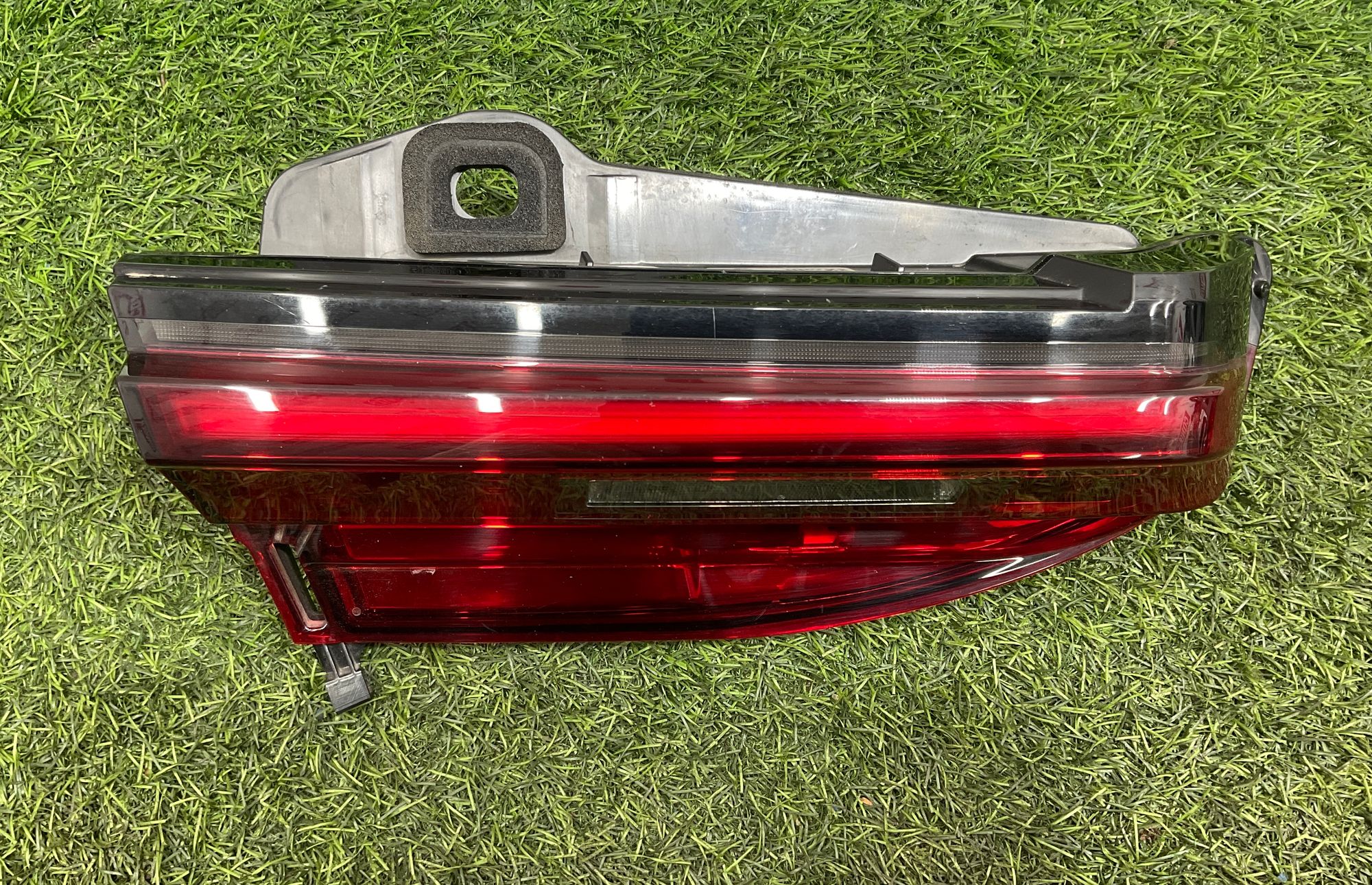 https://ycs.partsauto.market/partsauto-images/thmbs/userImages/h353NjtZg3VDP19b5HMt7LlpbQ93/part/6ff0a324-e1a5-458e-9305-824950eda26a_1742206647040.jpg