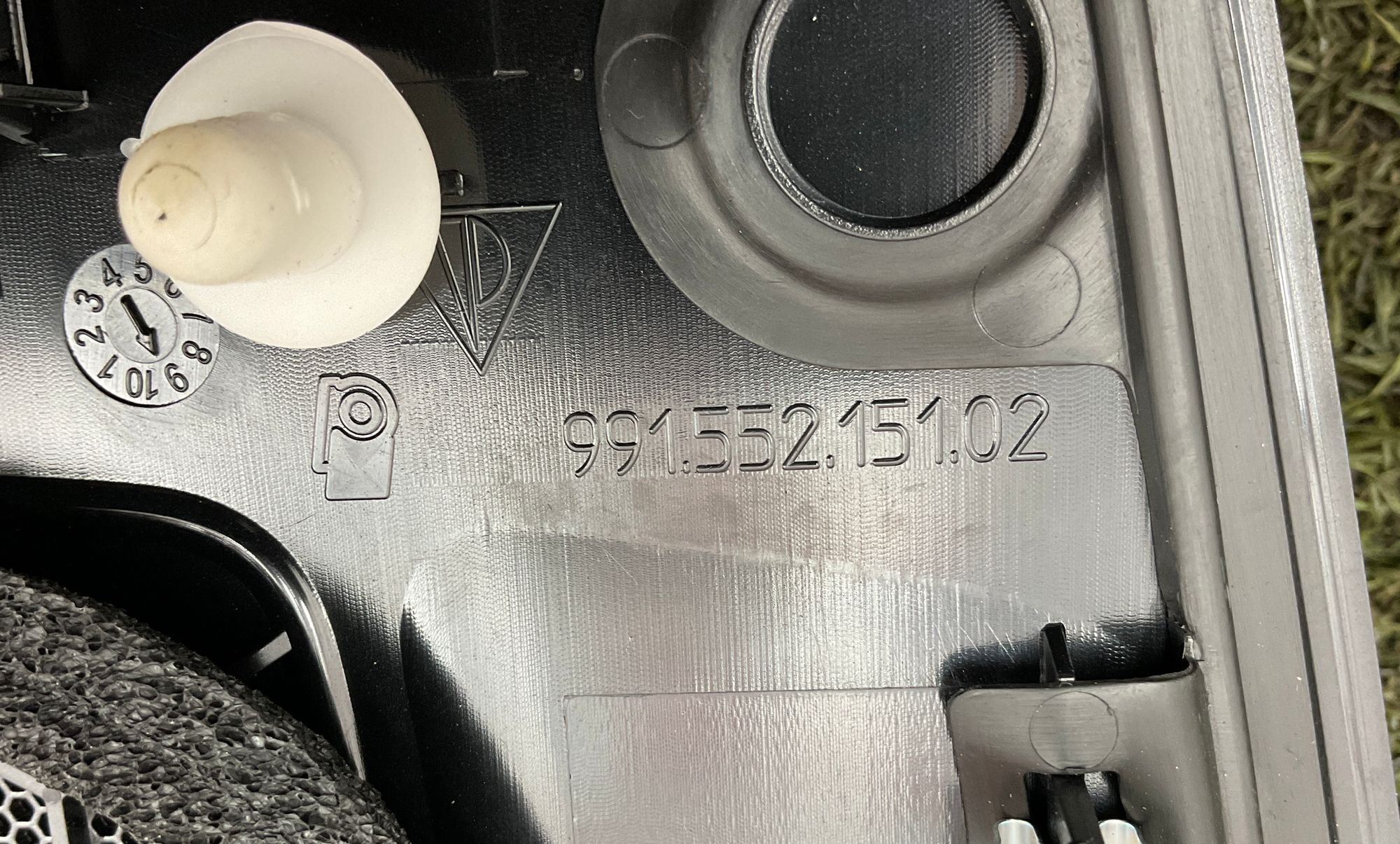 Накладка торпедо центральная Porsche 911 GT3 991 Рестайлинг 2018, 10000 рублей, Москва