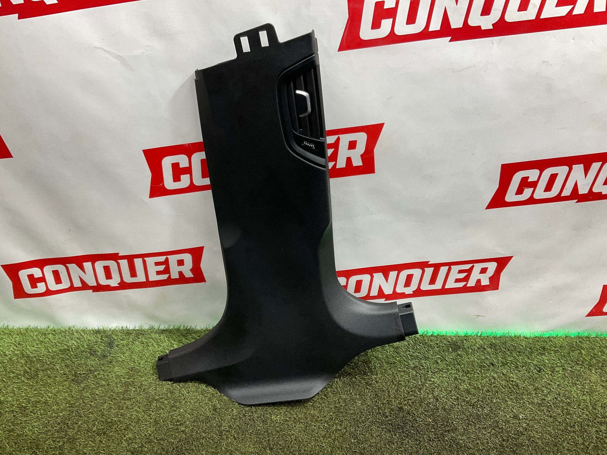 Накладка центральной консоли правая BMW M5, F90 2018, 2000 рублей, Москва