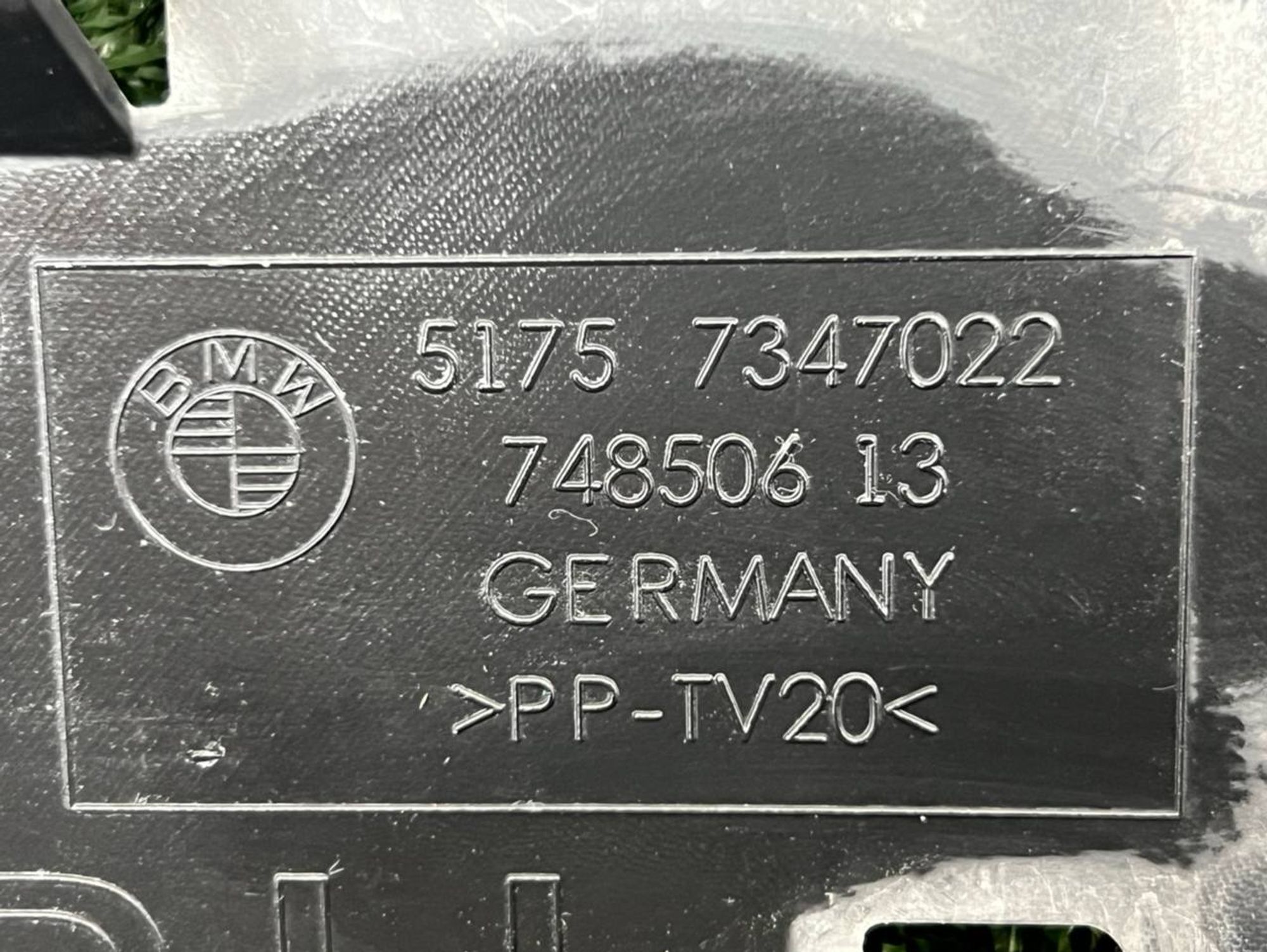 https://ycs.partsauto.market/partsauto-images/thmbs/userImages/h353NjtZg3VDP19b5HMt7LlpbQ93/part/707de251-78f2-4d1e-af19-2727b5967905_1730970545616.jpg