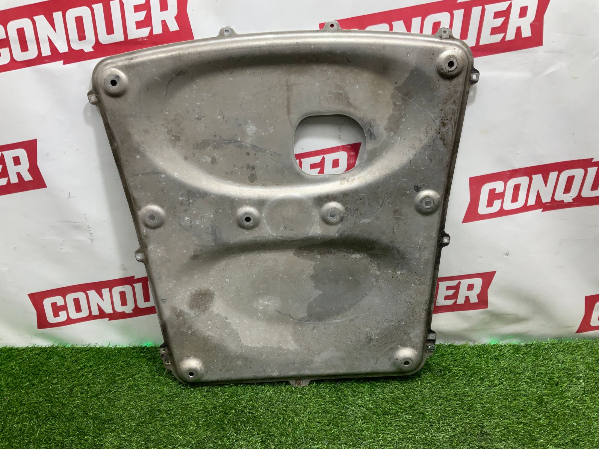 https://ycs.partsauto.market/partsauto-images/thmbs/userImages/h353NjtZg3VDP19b5HMt7LlpbQ93/part/708380db-a82f-41d9-aa7e-52db50575f7e_1734339442520.jpg