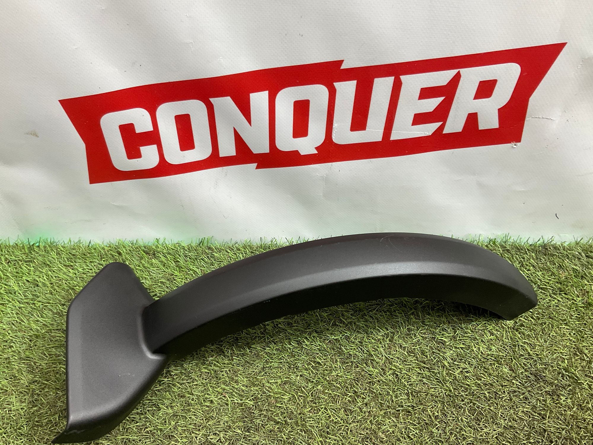 Накладка петли багажной двери левая BMW M8 F92 2019, 3000 рублей, Москва