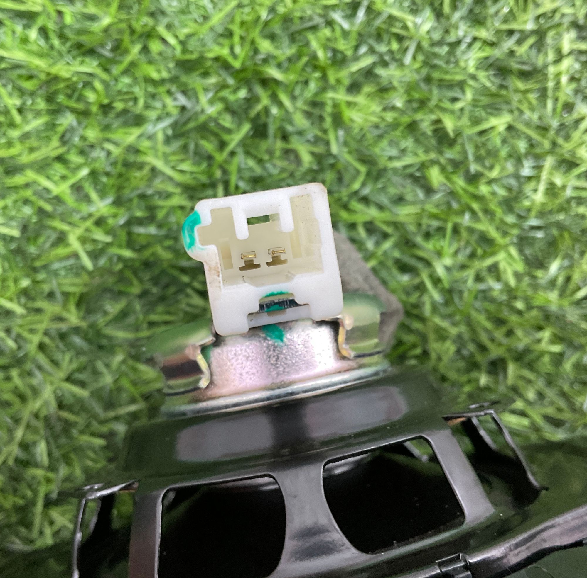 https://ycs.partsauto.market/partsauto-images/thmbs/userImages/h353NjtZg3VDP19b5HMt7LlpbQ93/part/70f48b23-7ef1-4158-837c-8b51b8998dae_1738742703160.jpg