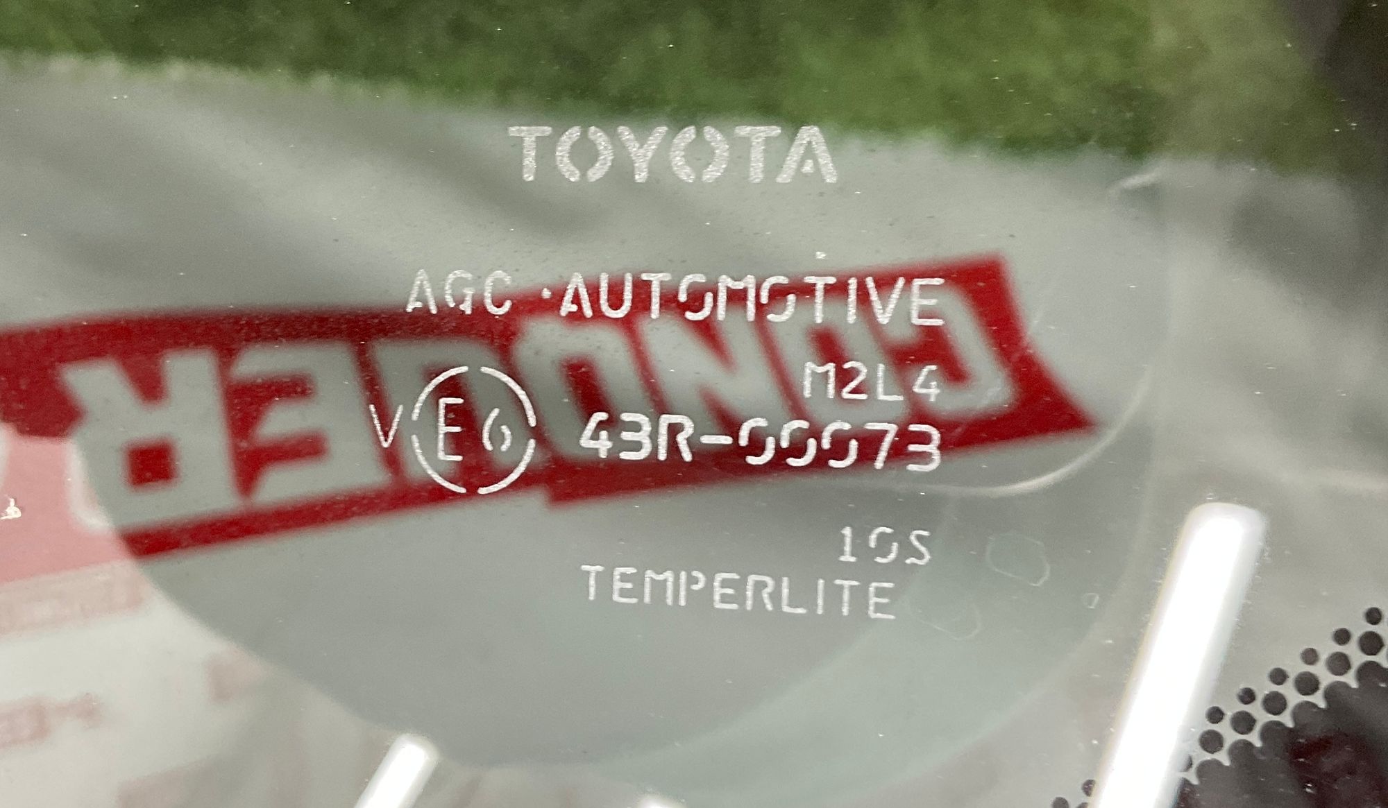 https://ycs.partsauto.market/partsauto-images/thmbs/userImages/h353NjtZg3VDP19b5HMt7LlpbQ93/part/71d8f6ca-9bf5-43cd-82ec-8f54399e45e1_1772542131775.jpg
