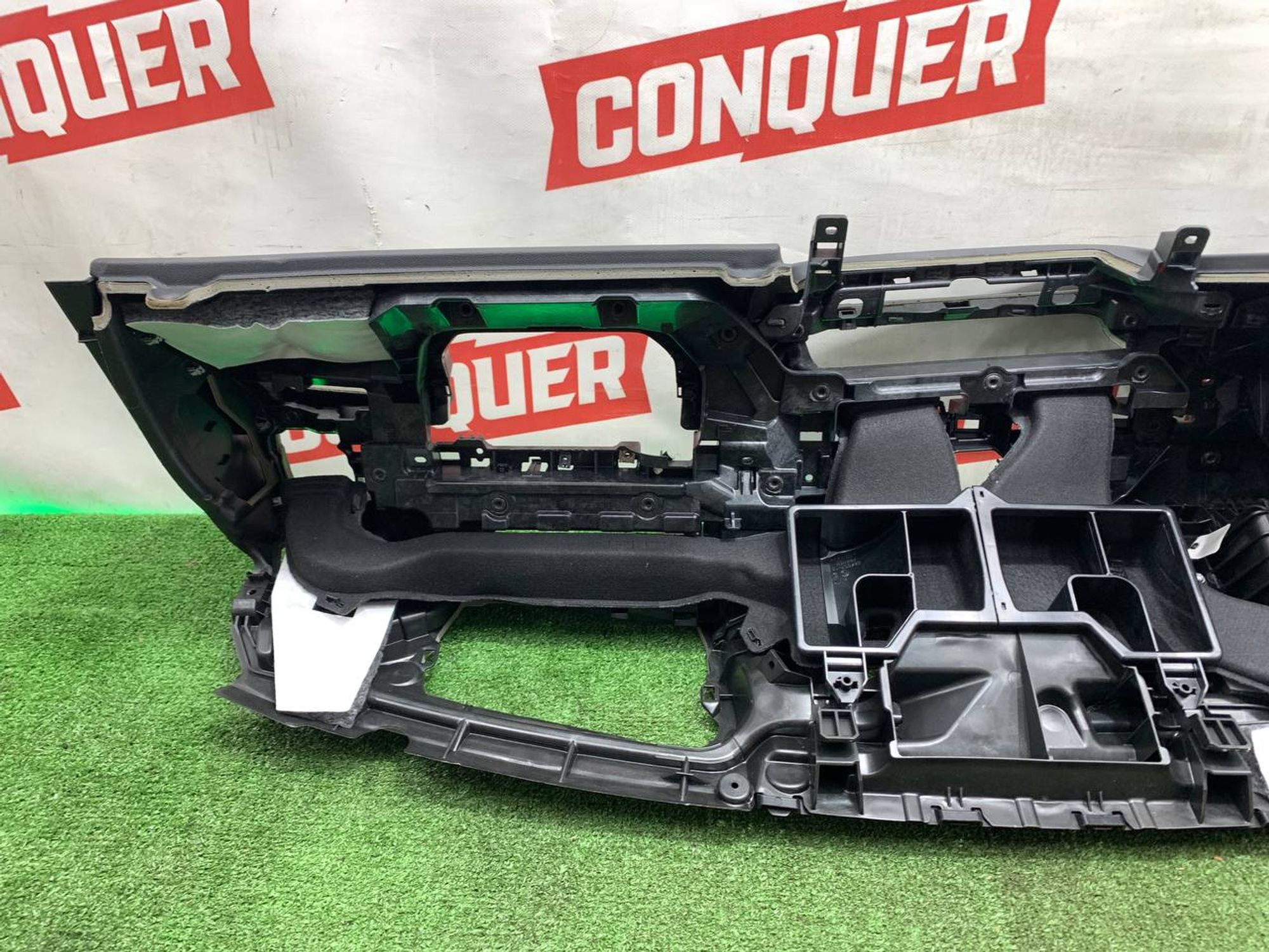 https://ycs.partsauto.market/partsauto-images/thmbs/userImages/h353NjtZg3VDP19b5HMt7LlpbQ93/part/71fe721c-50d0-4b16-9377-c60411c32eb3_1720683528973.jpg