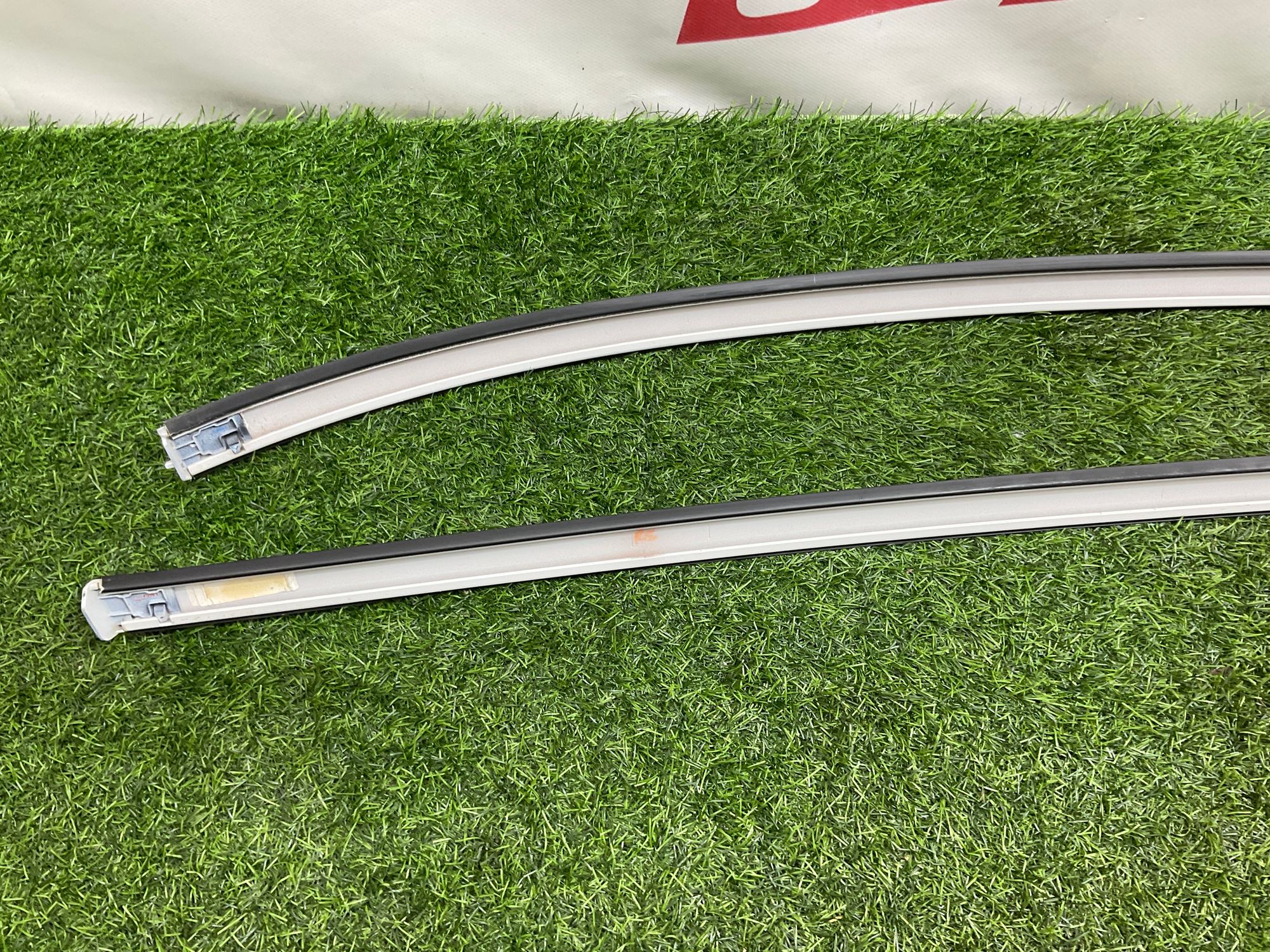 https://ycs.partsauto.market/partsauto-images/thmbs/userImages/h353NjtZg3VDP19b5HMt7LlpbQ93/part/72047e71-764c-4901-8c36-0352f35ee947_1737636043484.jpg