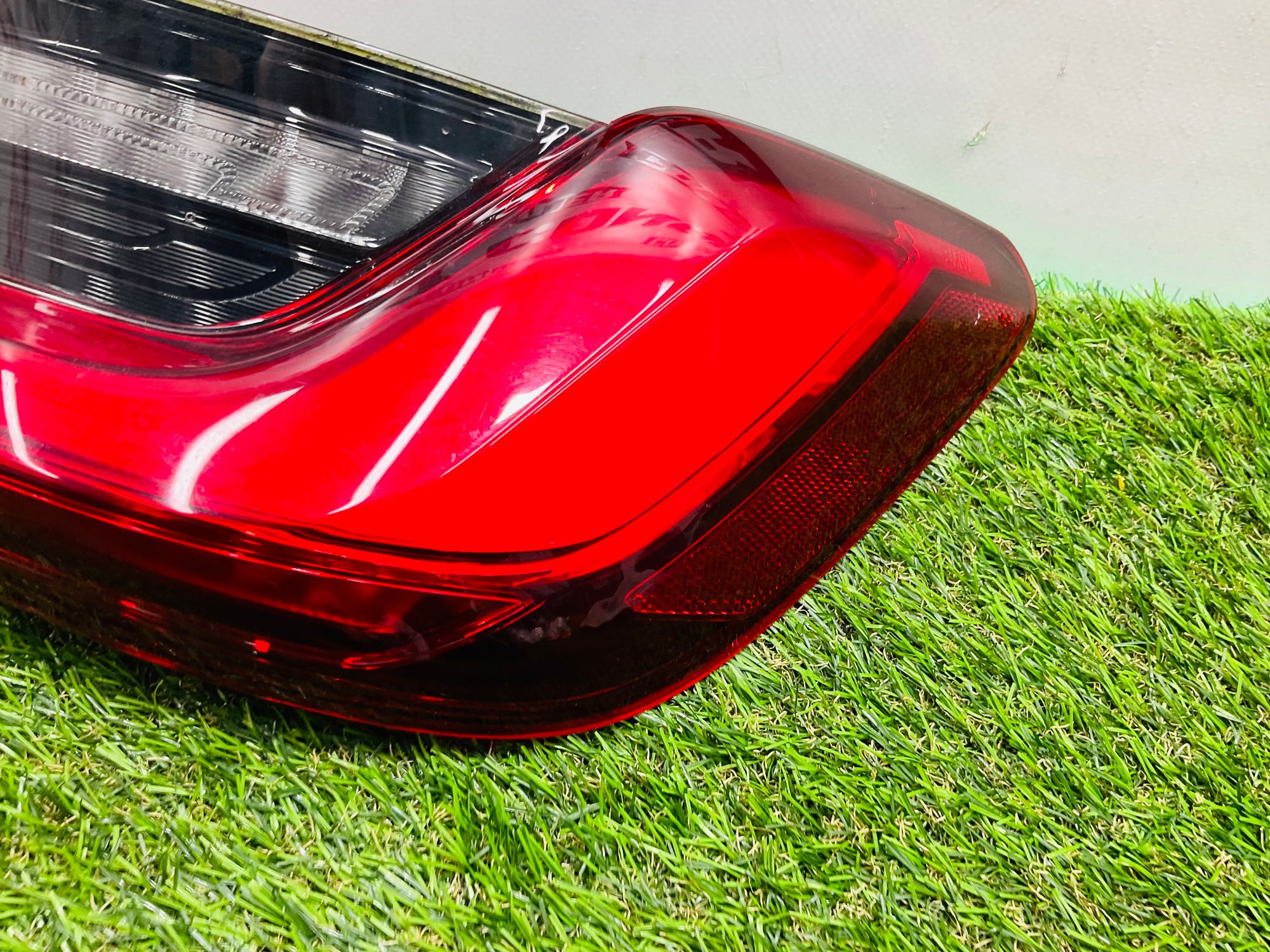 https://ycs.partsauto.market/partsauto-images/thmbs/userImages/h353NjtZg3VDP19b5HMt7LlpbQ93/part/720fab27-3a46-417b-9c43-6e80459e6cf1_1781534111397.jpg