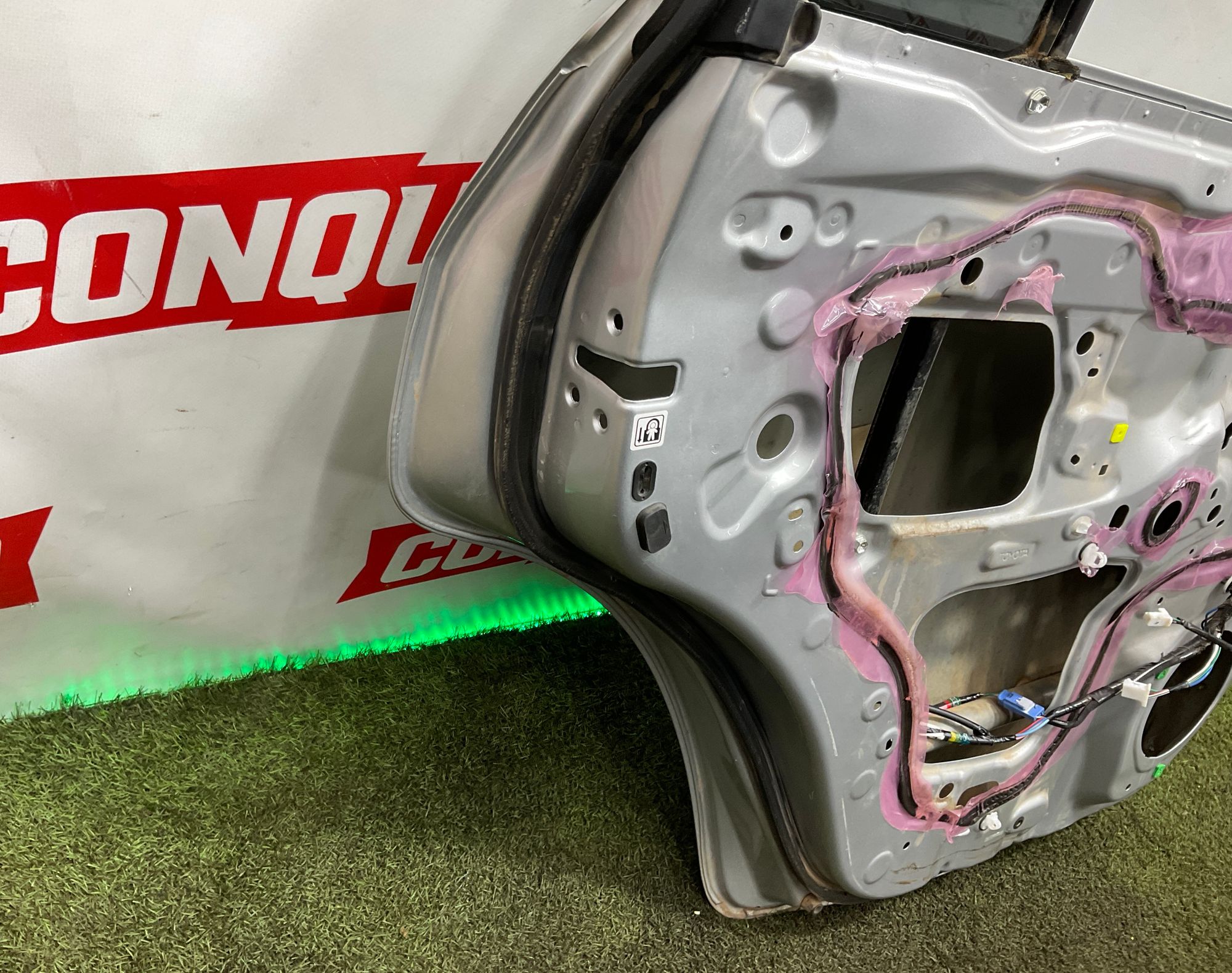 Дверь задняя левая Toyota Land Cruiser 200 рестайлинг 2 (2015—2023) 2017, 70000 рублей, Москва