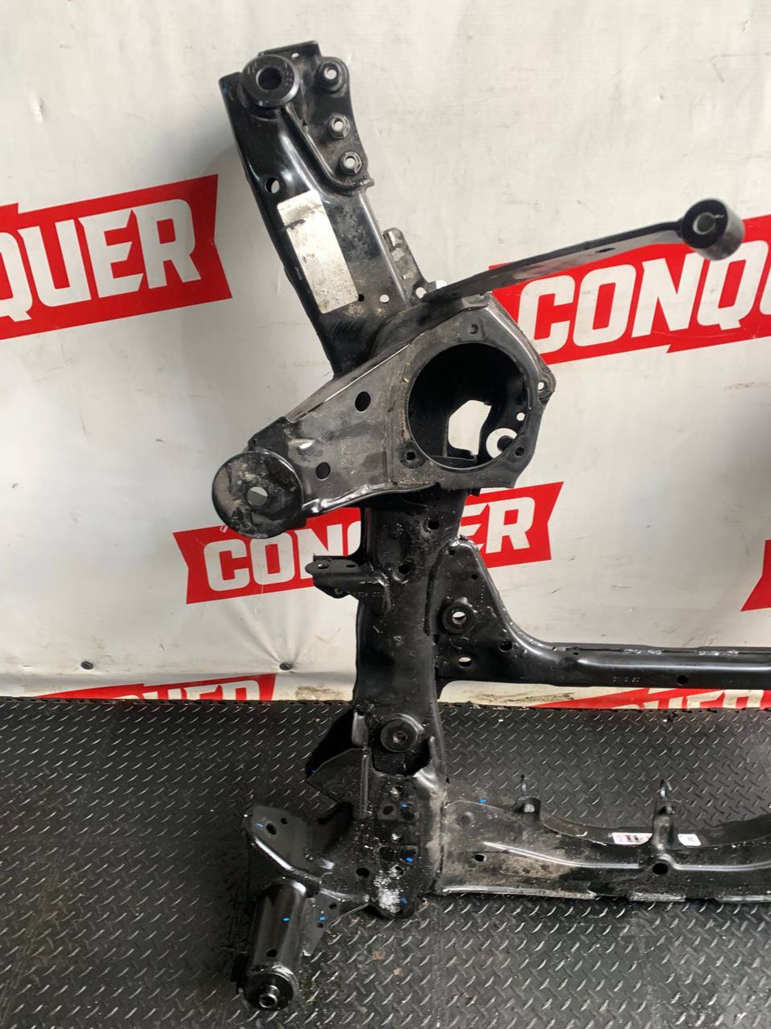 https://ycs.partsauto.market/partsauto-images/thmbs/userImages/h353NjtZg3VDP19b5HMt7LlpbQ93/part/72f751d7-ecba-4640-95f0-60cb4571ea2f_1733399044901.jpg