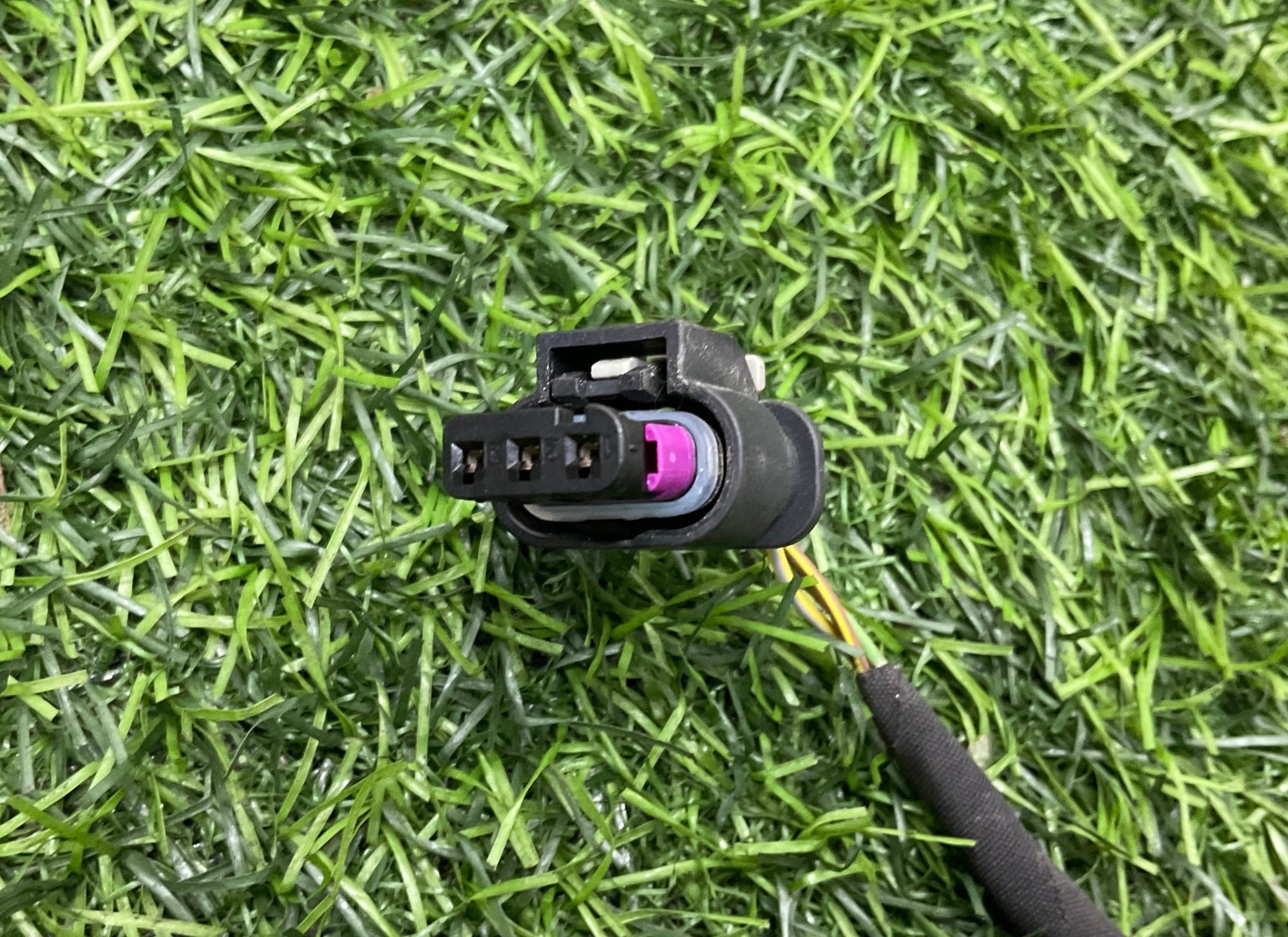 https://ycs.partsauto.market/partsauto-images/thmbs/userImages/h353NjtZg3VDP19b5HMt7LlpbQ93/part/733feffd-c8e8-4682-87e4-64fffb9799f8_1735311393413.jpg