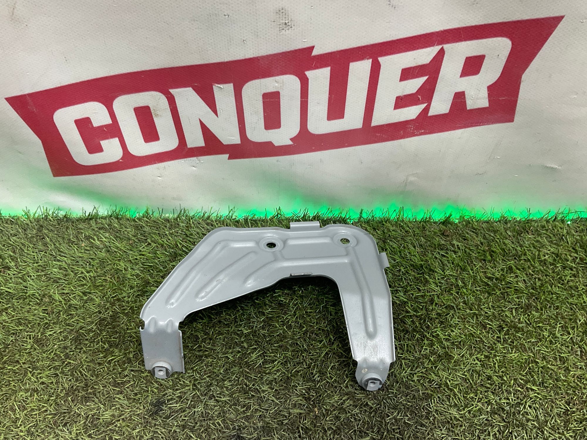 Кронштейн крыла левый BMW X3 G01, 1500 рублей, Москва