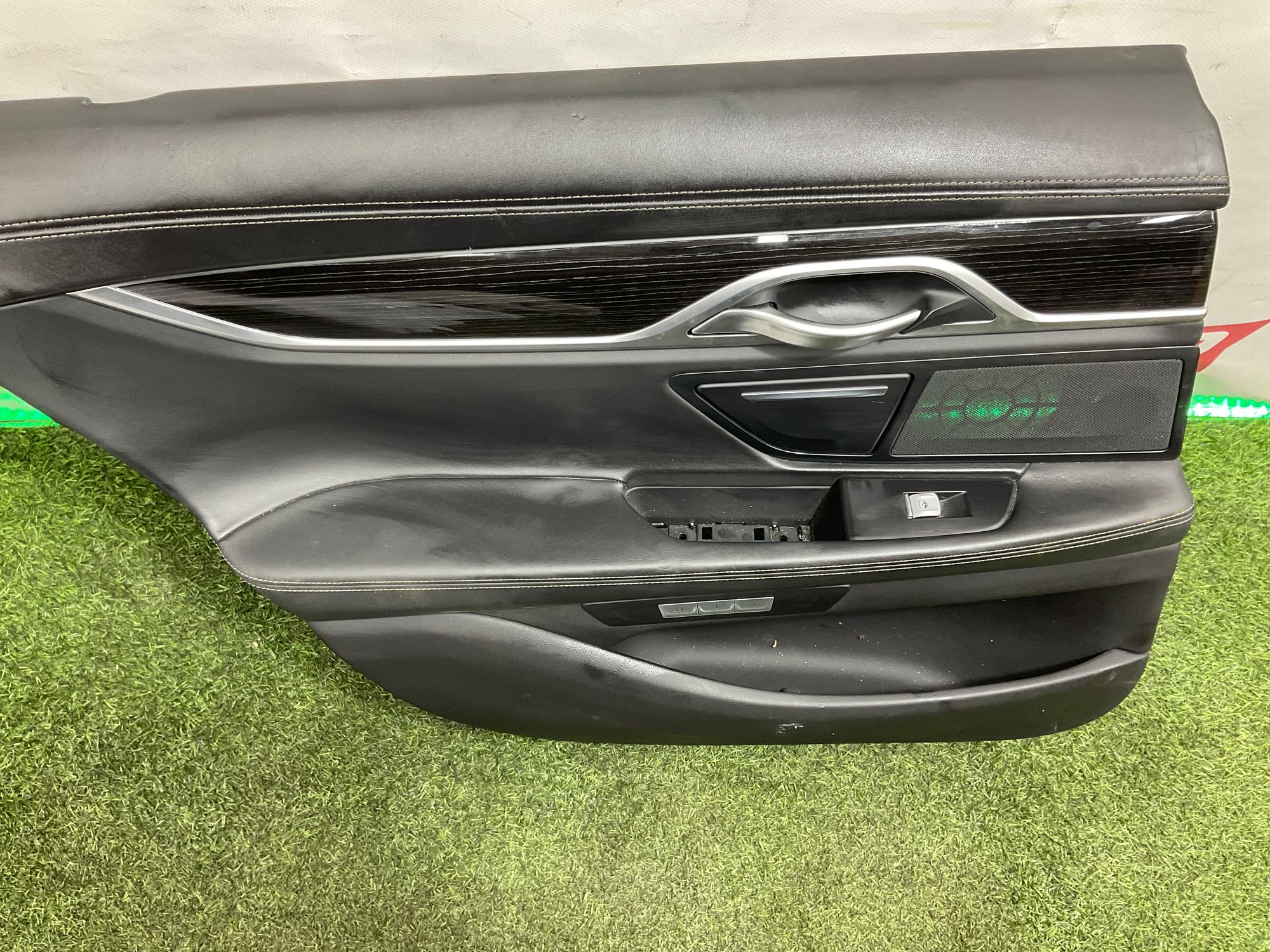 Обшивка двери задней левой BMW 7 серия, G11/G12, 5000 рублей, Москва