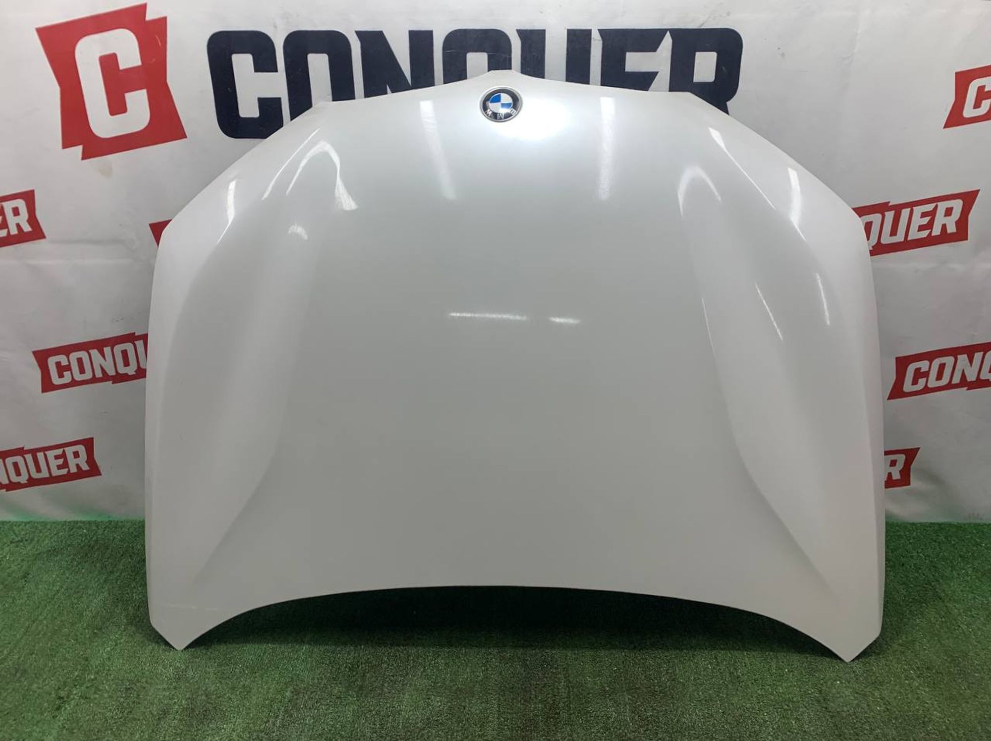 https://ycs.partsauto.market/partsauto-images/thmbs/userImages/h353NjtZg3VDP19b5HMt7LlpbQ93/part/73e64e43-14f9-40b6-b408-c0a8a2d36f8d_1730456994220.jpg