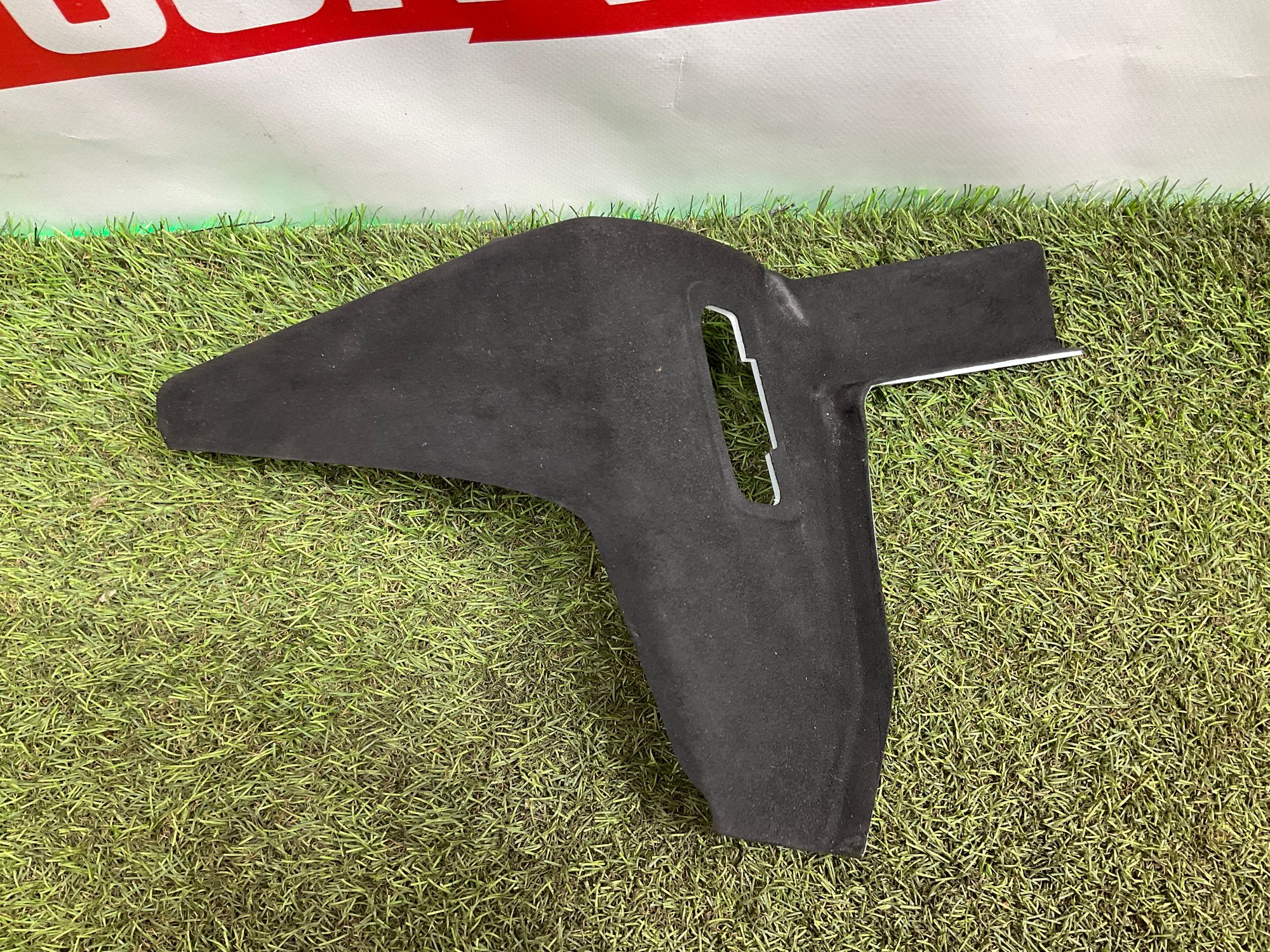 Накладка задней полки правая BMW M8 F92 2019, 5000 рублей, Москва