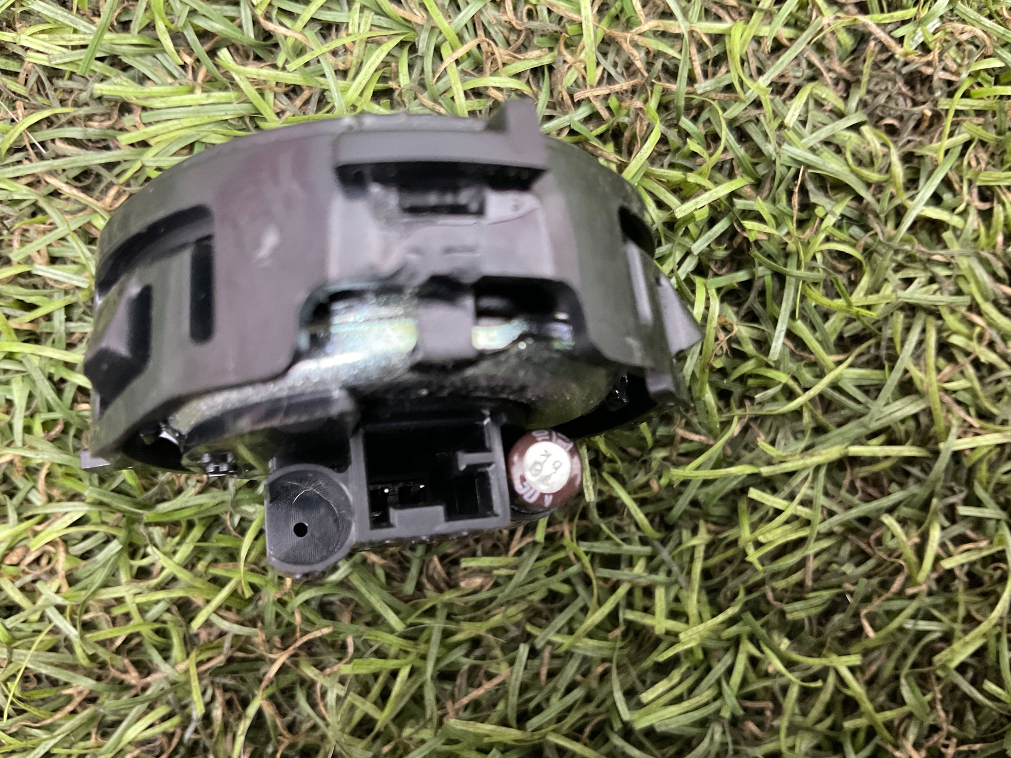 Динамик задней двери Mercedes-Benz G-Класс AMG W463 (2018—2023) 2023, 1000 рублей, Москва