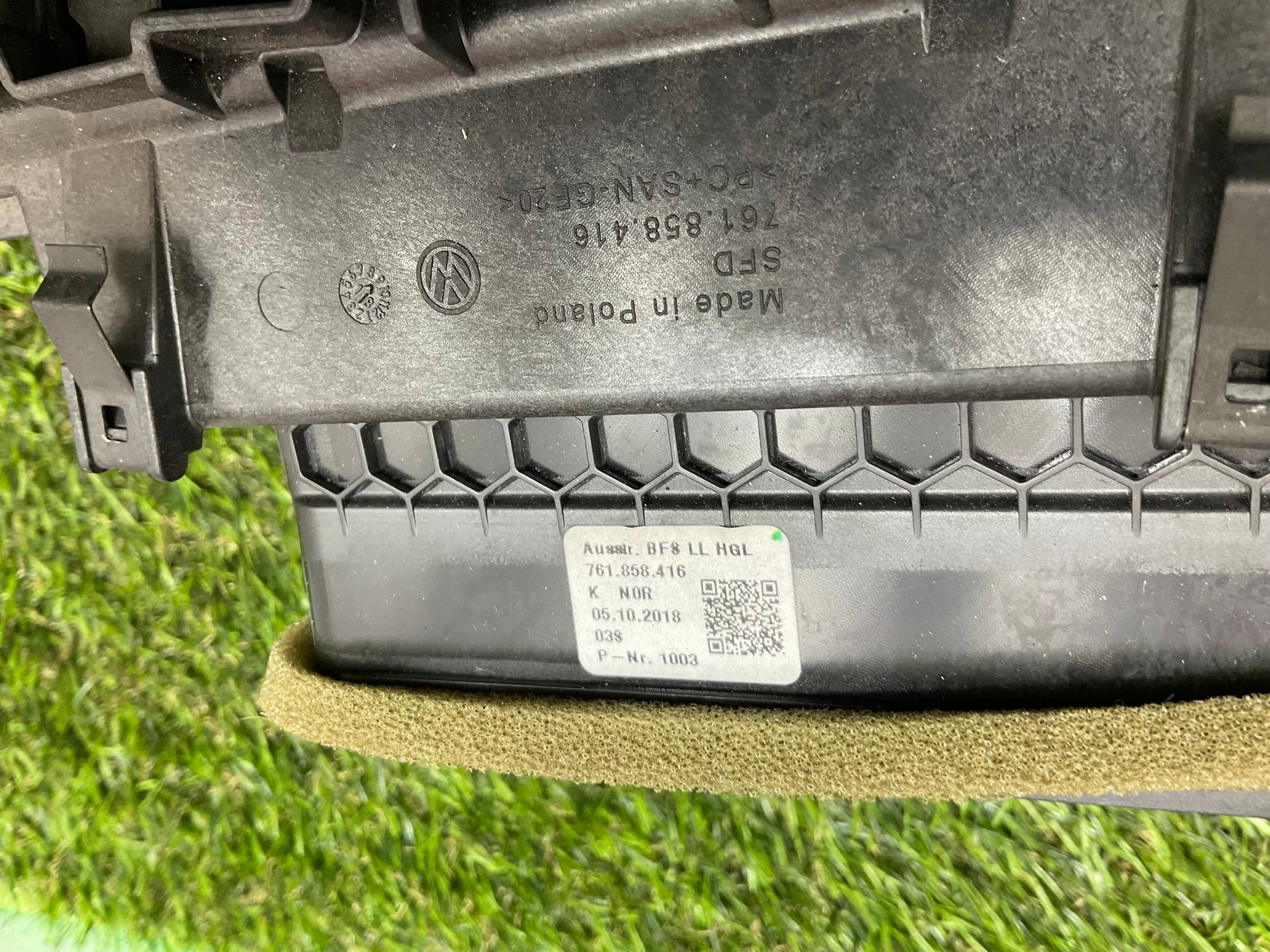 https://ycs.partsauto.market/partsauto-images/thmbs/userImages/h353NjtZg3VDP19b5HMt7LlpbQ93/part/7484327a-b6bb-4156-9bc8-d2e835cabfa1_1785851142240.jpg