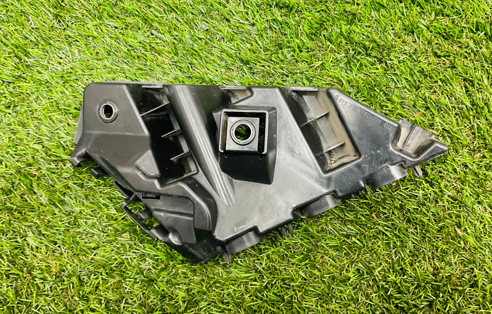 https://ycs.partsauto.market/partsauto-images/thmbs/userImages/h353NjtZg3VDP19b5HMt7LlpbQ93/part/74df7c22-7d38-451c-a754-3780083f6d36_1785918941707.jpg