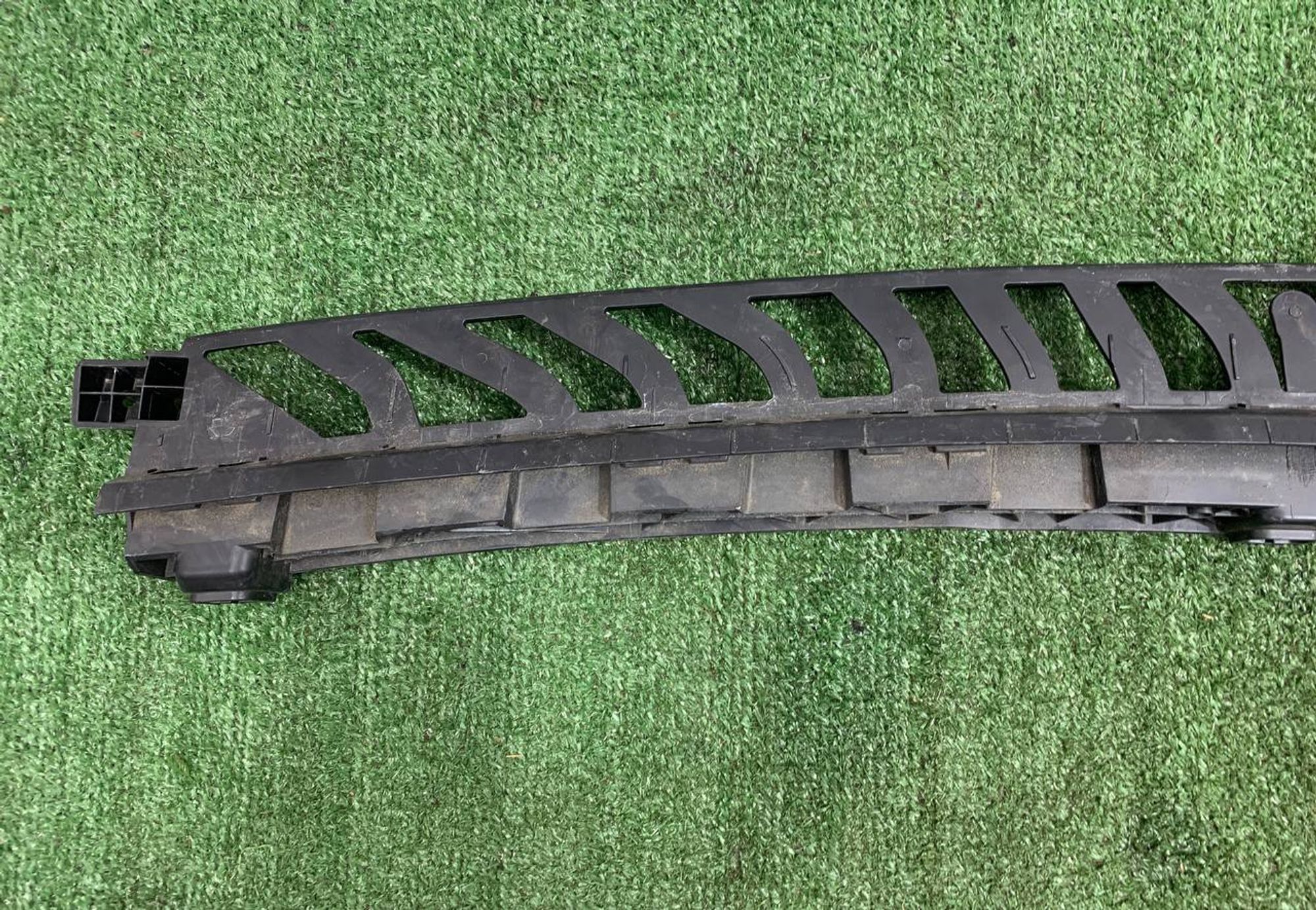 https://ycs.partsauto.market/partsauto-images/thmbs/userImages/h353NjtZg3VDP19b5HMt7LlpbQ93/part/754beb57-fd4f-49ef-8e78-ab1f121261a8_1732291078145.jpg