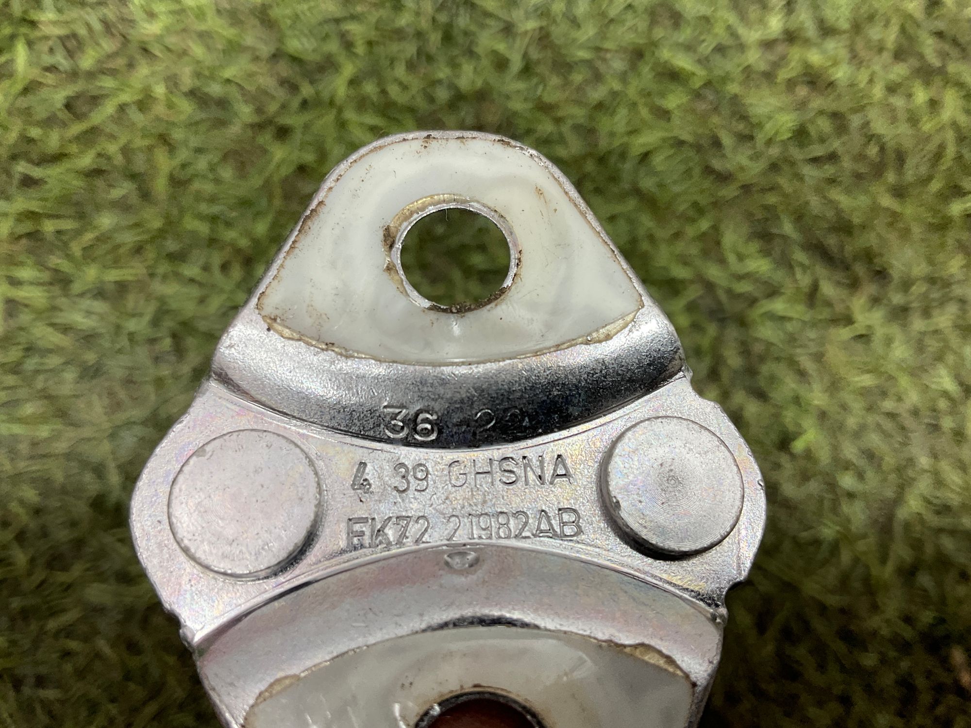 Ответная часть замка двери Land Rover Defender, II 2022, 500 рублей, Москва