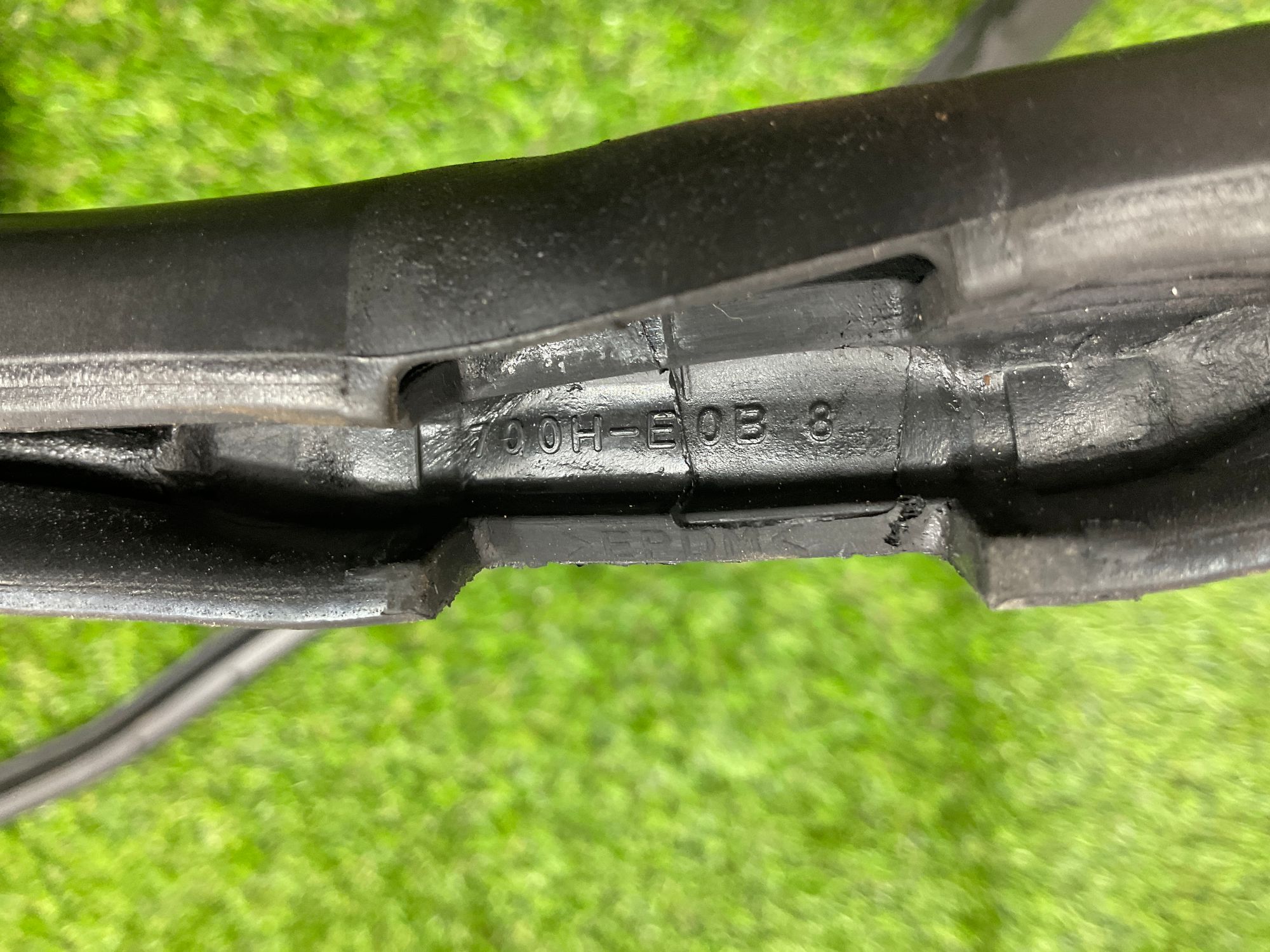 https://ycs.partsauto.market/partsauto-images/thmbs/userImages/h353NjtZg3VDP19b5HMt7LlpbQ93/part/757007a3-1225-4f34-8ede-e365b1eae690_1780390460618.jpg