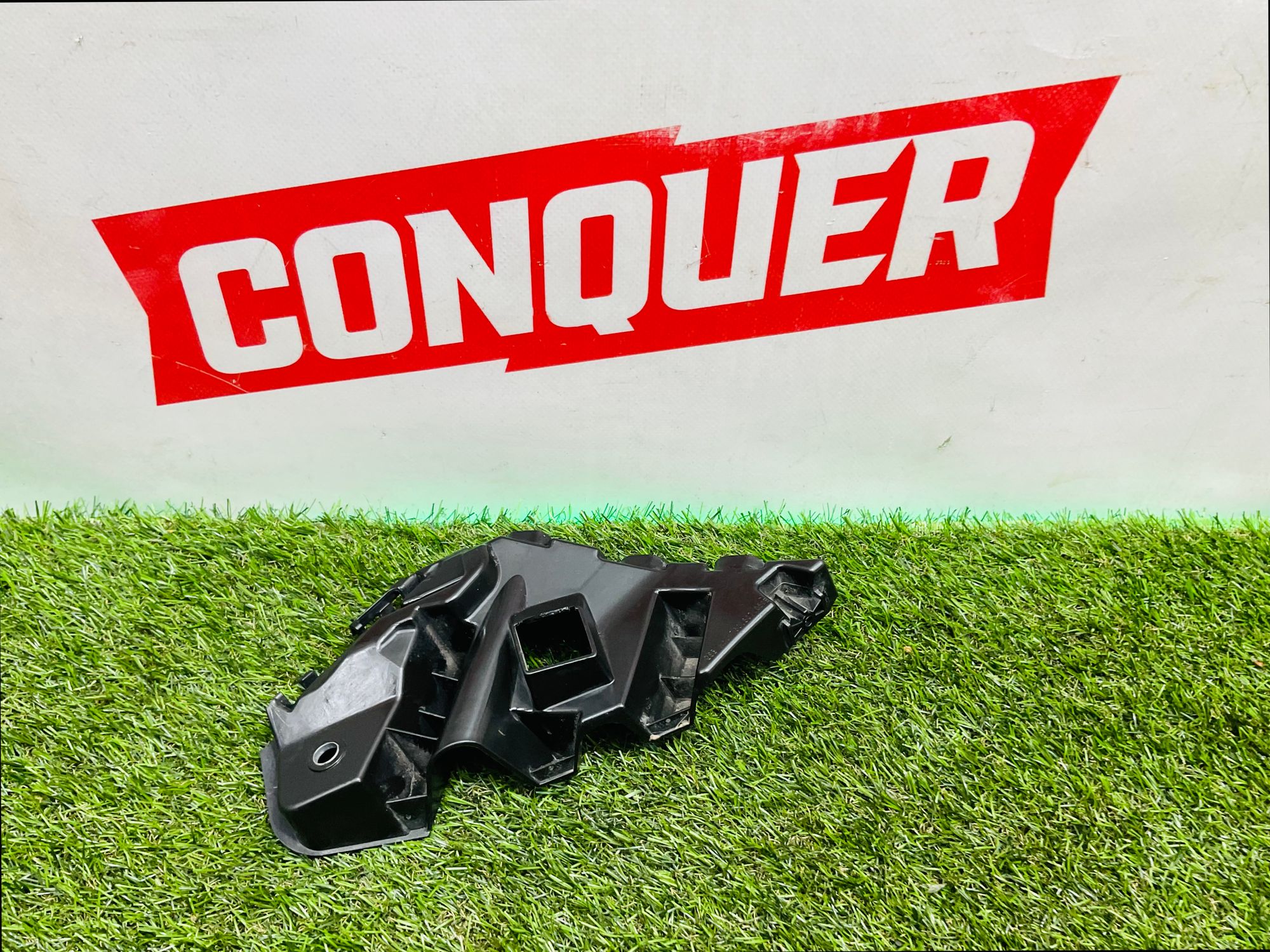 https://ycs.partsauto.market/partsauto-images/thmbs/userImages/h353NjtZg3VDP19b5HMt7LlpbQ93/part/7577a41e-a08b-4adc-8f05-8317ad330161_1785941277130.jpg