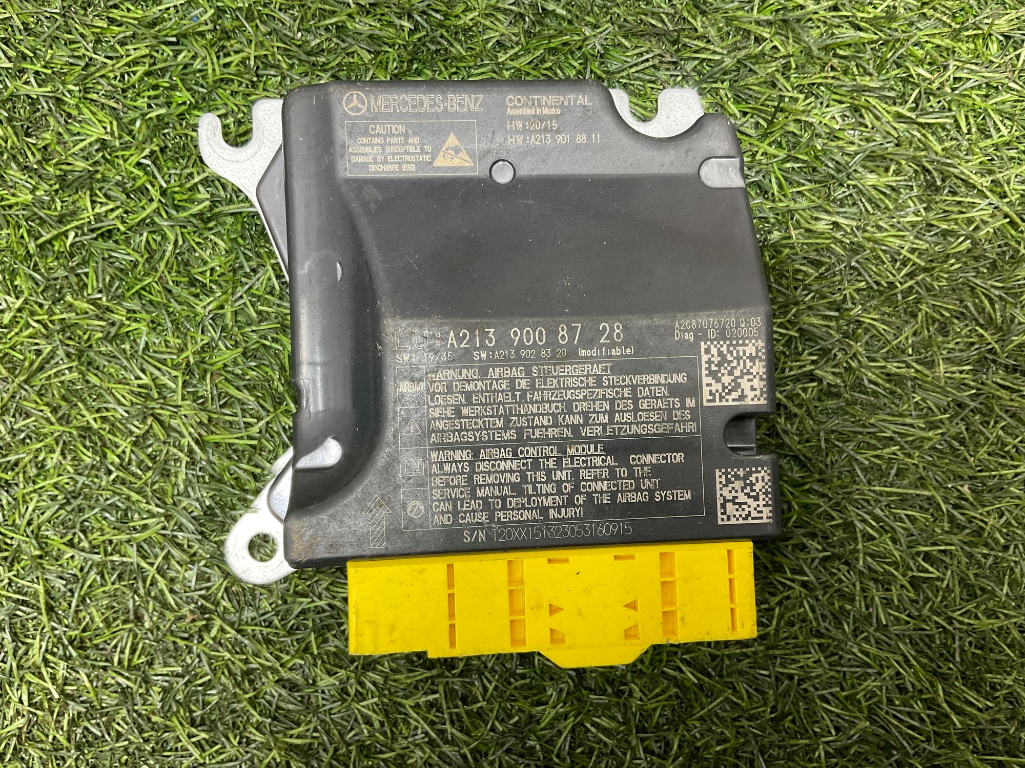 https://ycs.partsauto.market/partsauto-images/thmbs/userImages/h353NjtZg3VDP19b5HMt7LlpbQ93/part/758bed3b-9a02-4435-b475-fb4416a31358_1741941366185.jpg