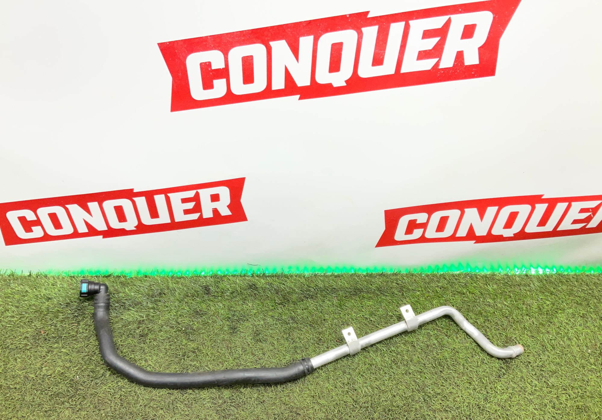 Патрубок отопителя Land Rover Defender II L663 2022, 8000 рублей, Москва