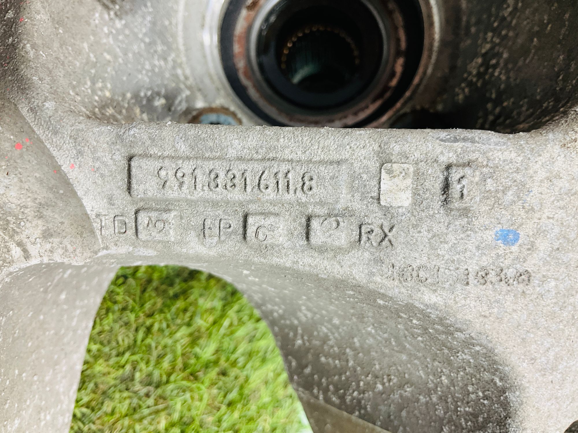 https://ycs.partsauto.market/partsauto-images/thmbs/userImages/h353NjtZg3VDP19b5HMt7LlpbQ93/part/7644fc90-abf1-4581-93ab-e4111e22e5cd_1779451713502.jpg
