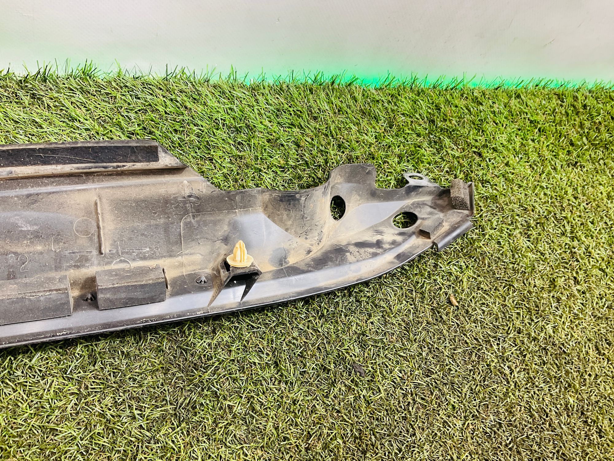 https://ycs.partsauto.market/partsauto-images/thmbs/userImages/h353NjtZg3VDP19b5HMt7LlpbQ93/part/76919610-23da-478a-90db-d6041ad15b83_1779803771443.jpg