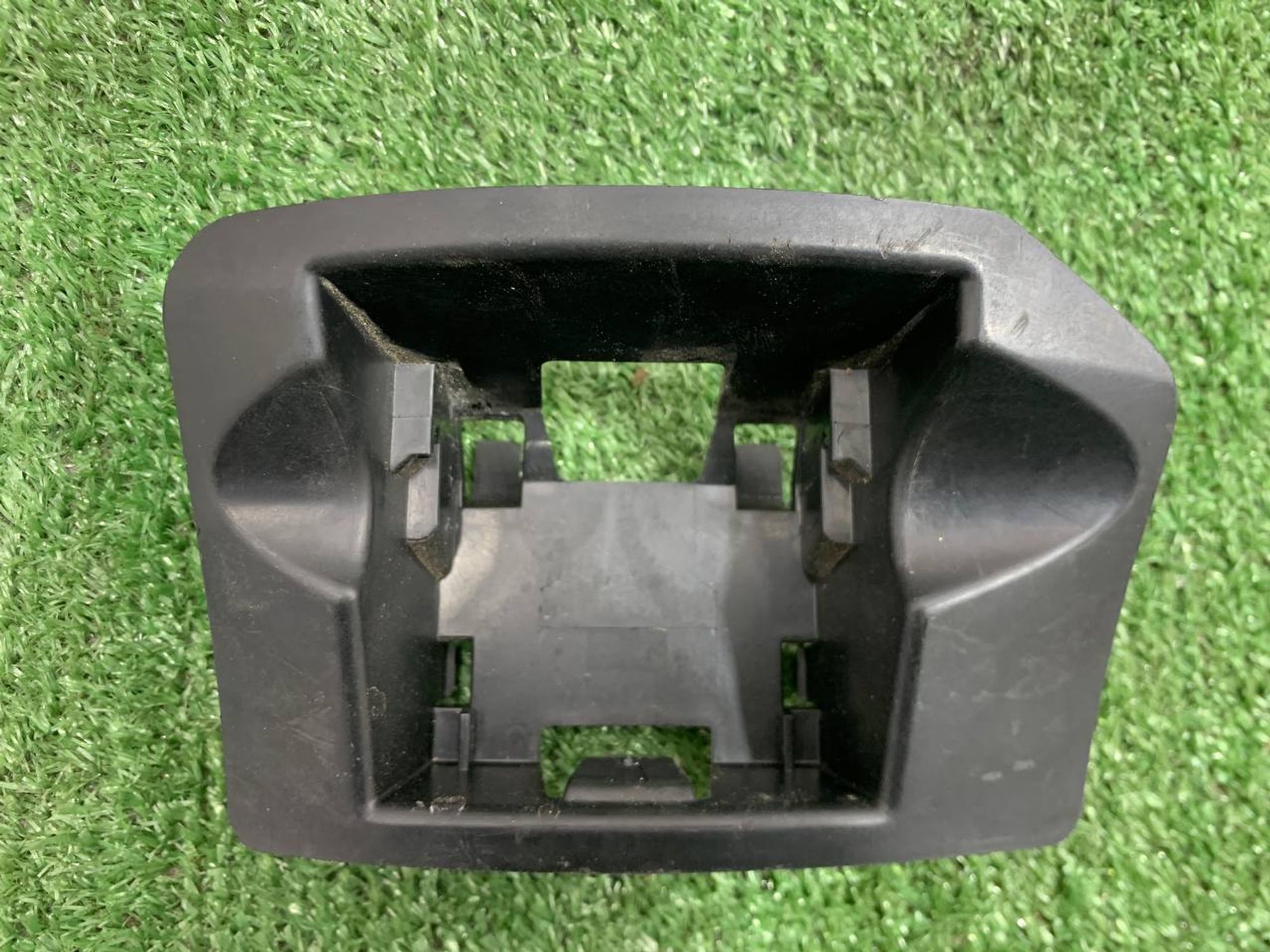 https://ycs.partsauto.market/partsauto-images/thmbs/userImages/h353NjtZg3VDP19b5HMt7LlpbQ93/part/77221f6d-d321-4e3d-9550-b7aadb9c3a92_1732032138831.jpg