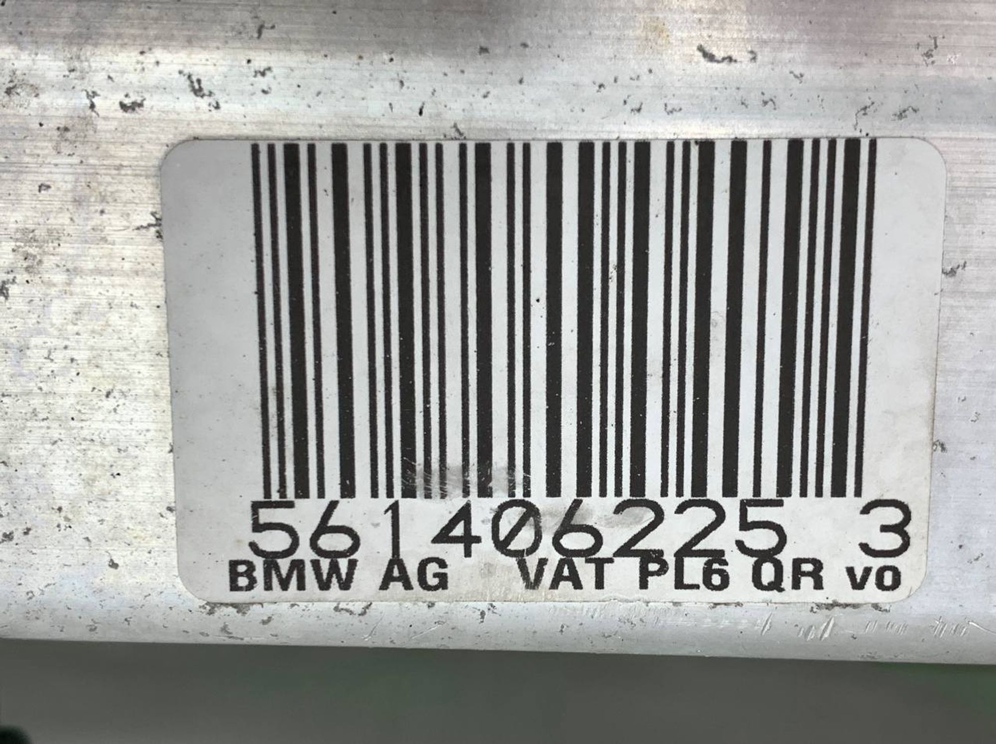 https://ycs.partsauto.market/partsauto-images/thmbs/userImages/h353NjtZg3VDP19b5HMt7LlpbQ93/part/77c96b9a-3230-4630-a9c5-e80899b35989_1721029092544.jpg