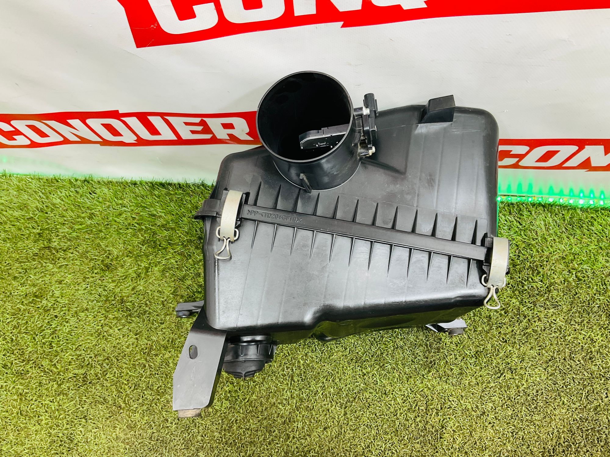 https://ycs.partsauto.market/partsauto-images/thmbs/userImages/h353NjtZg3VDP19b5HMt7LlpbQ93/part/77f529ab-2253-4b2d-ac2f-f558c8e39fe2_1779523117476.jpg