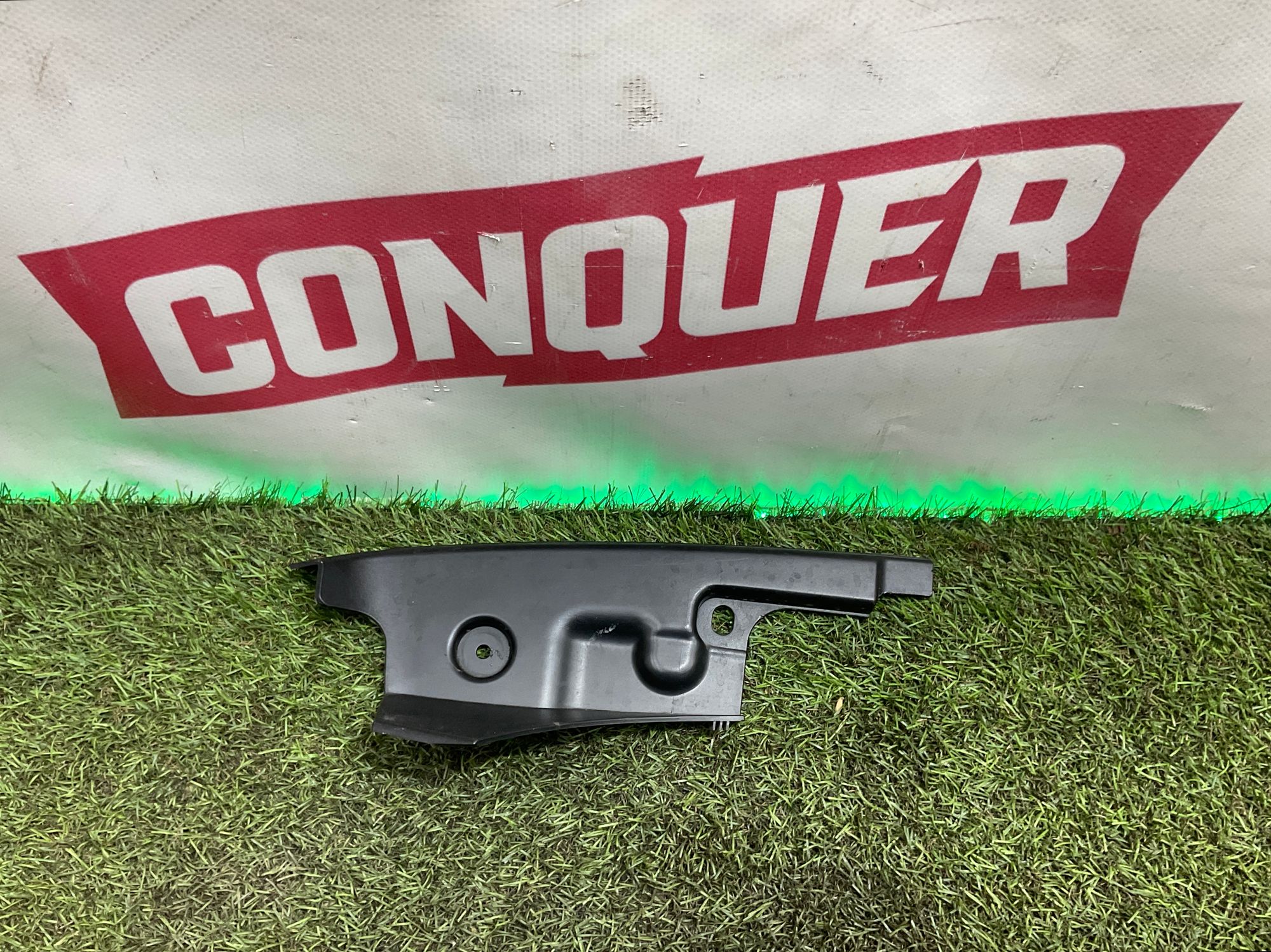 Водосток багажной двери левый BMW X6 F16, 1000 рублей, Москва