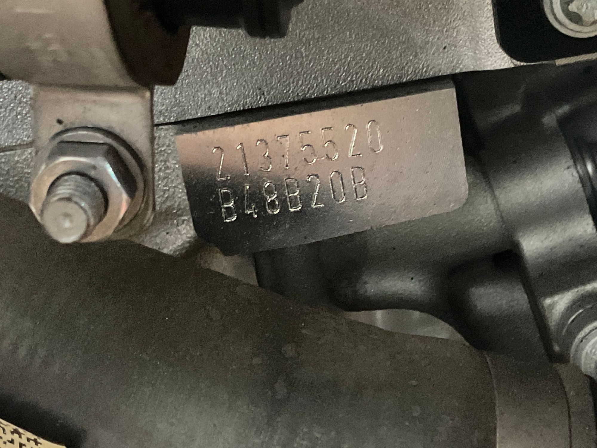 https://ycs.partsauto.market/partsauto-images/thmbs/userImages/h353NjtZg3VDP19b5HMt7LlpbQ93/part/791eb22e-f196-43bd-9b06-49f21ee2c469_1745588445609.jpg