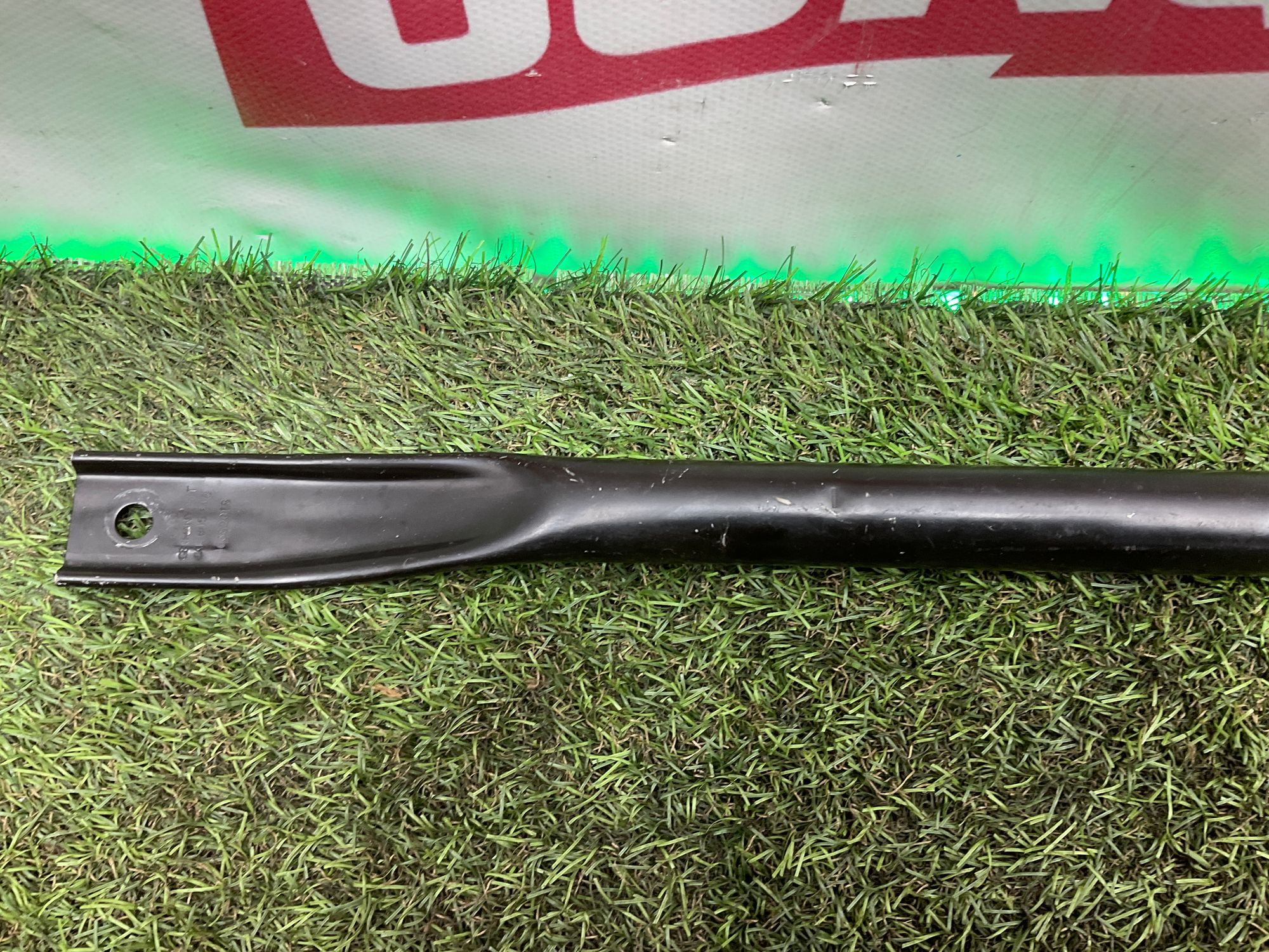 Распорка передняя Audi e-tron, I, 3000 рублей, Москва