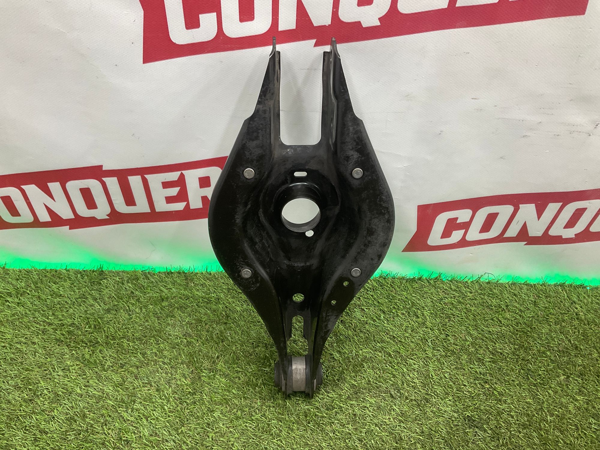 https://ycs.partsauto.market/partsauto-images/thmbs/userImages/h353NjtZg3VDP19b5HMt7LlpbQ93/part/7a2a6eb5-210a-4b61-8b1e-269125c09af2_1749801319922.jpg