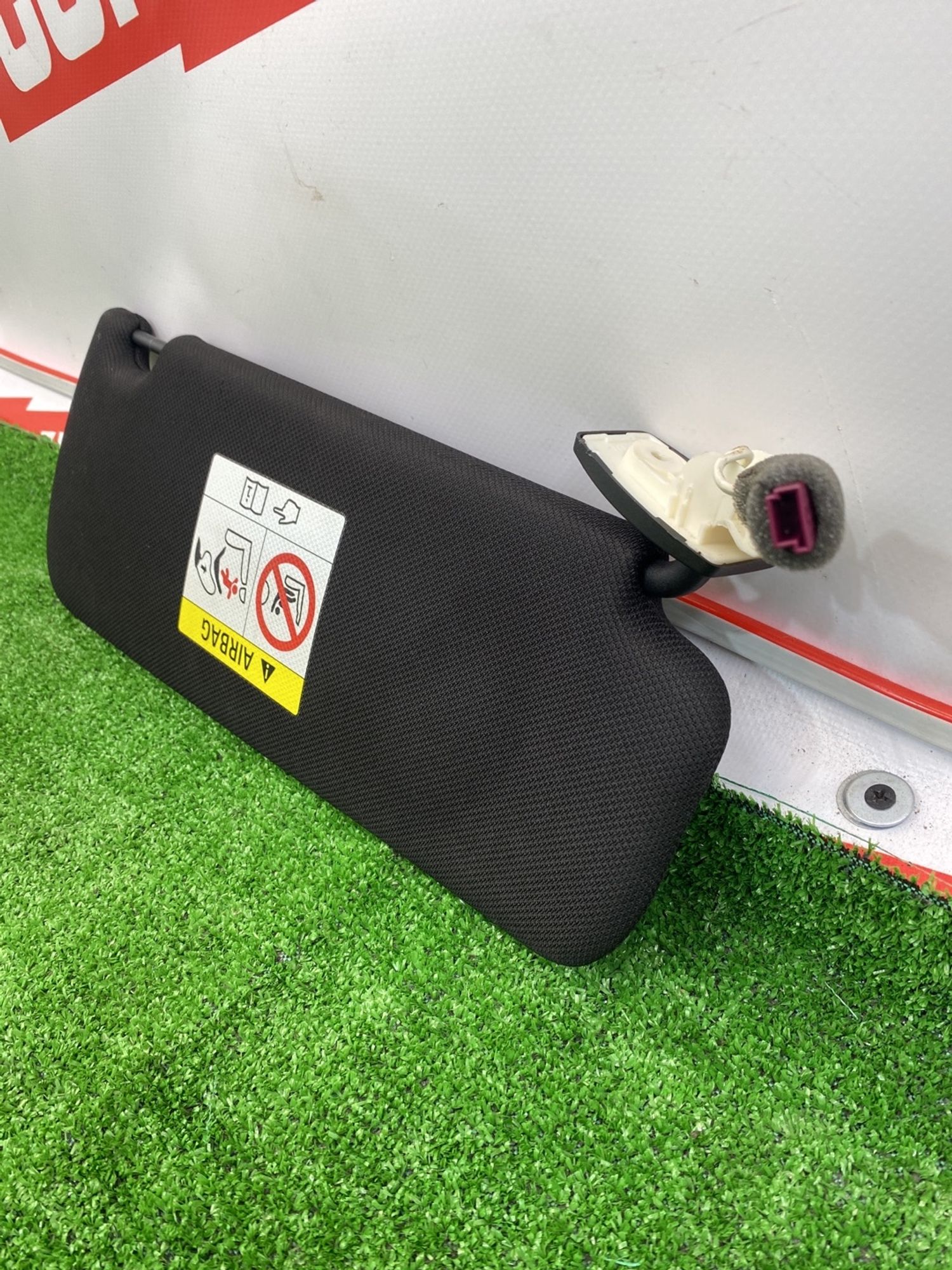 https://ycs.partsauto.market/partsauto-images/thmbs/userImages/h353NjtZg3VDP19b5HMt7LlpbQ93/part/7a523bc0-caf2-401e-8e9c-d23b1ca8a79d_1742802855302.jpg